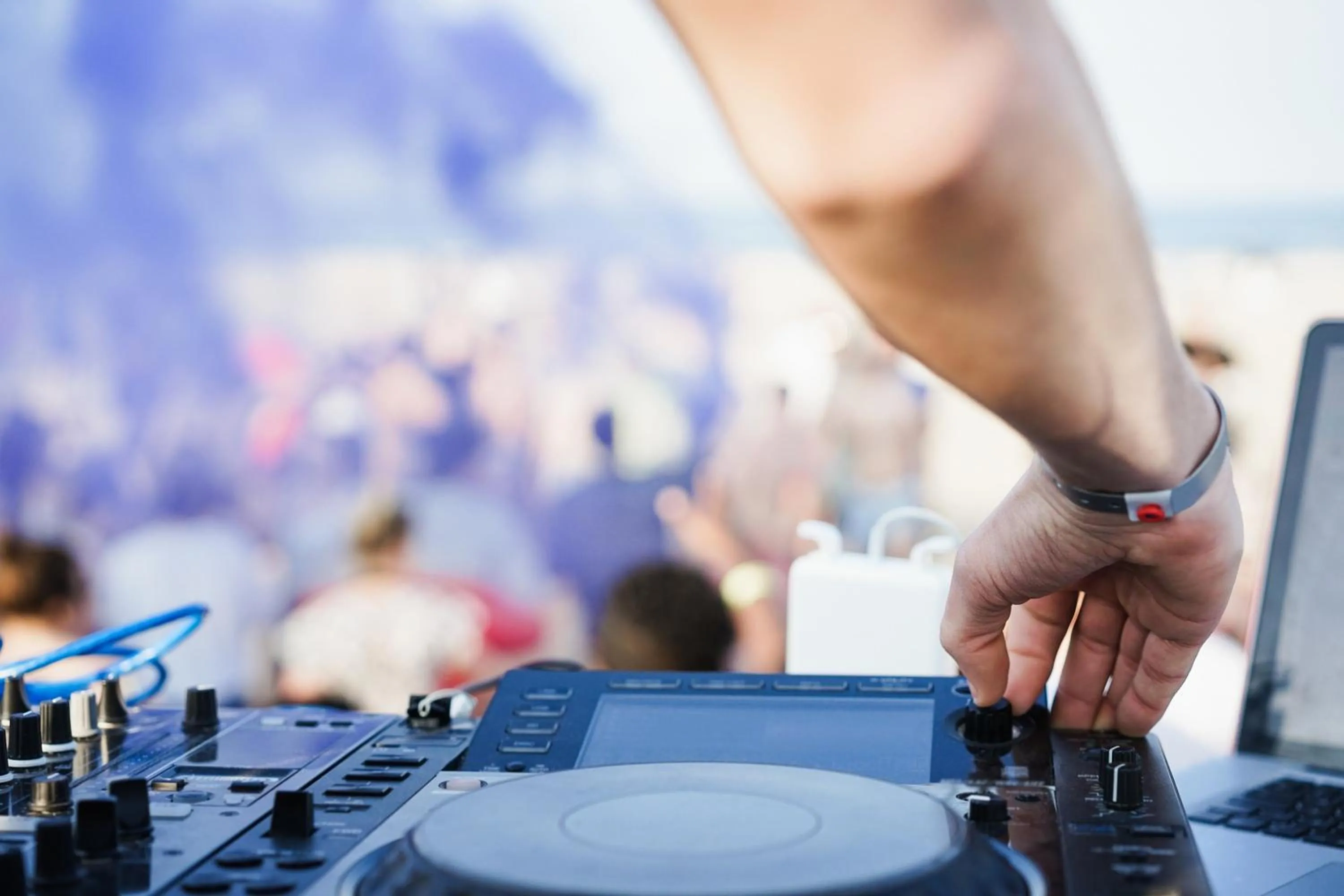 People in Sofi Beach Apartments