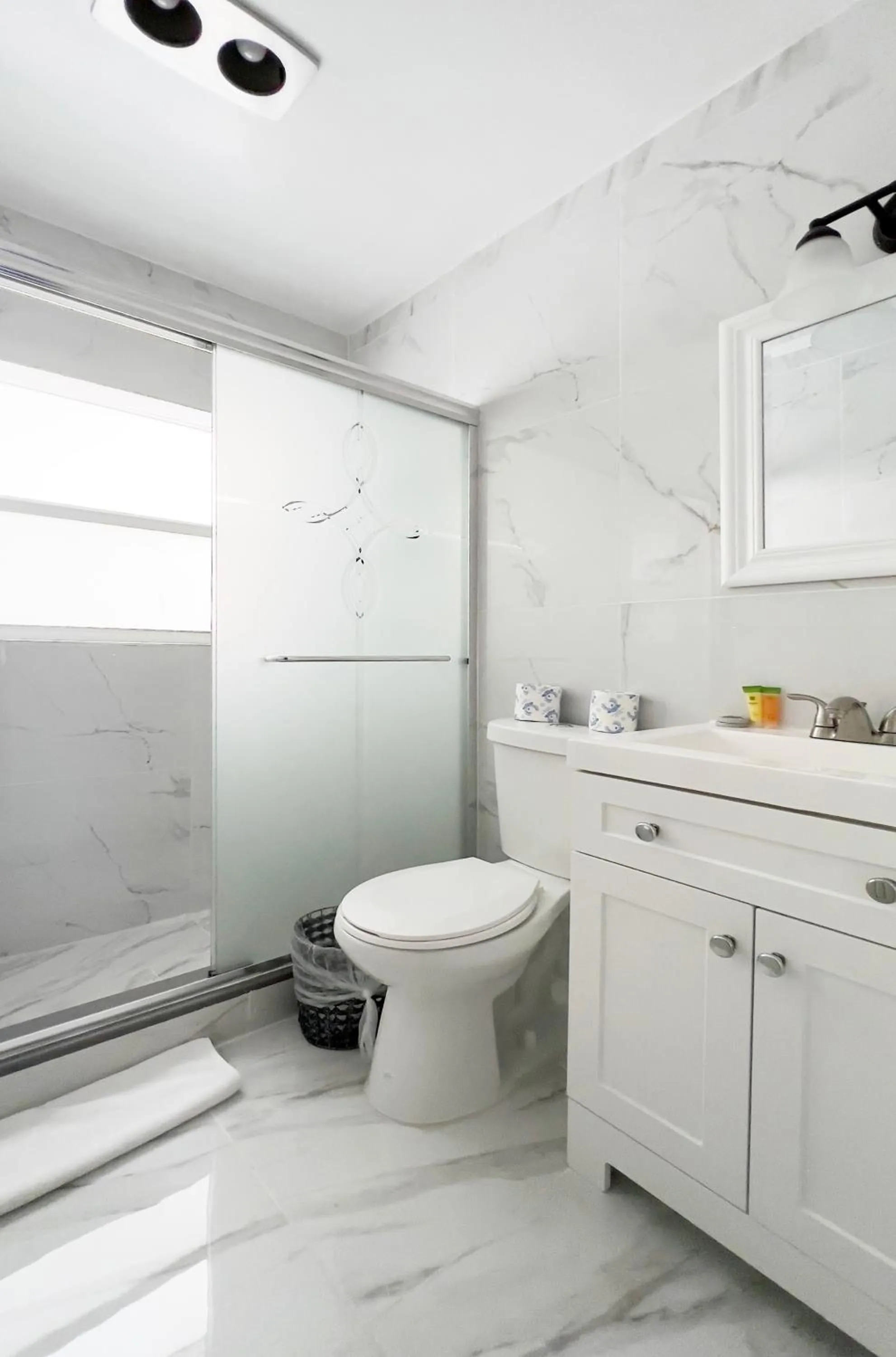 Bathroom in Sofi Beach Apartments