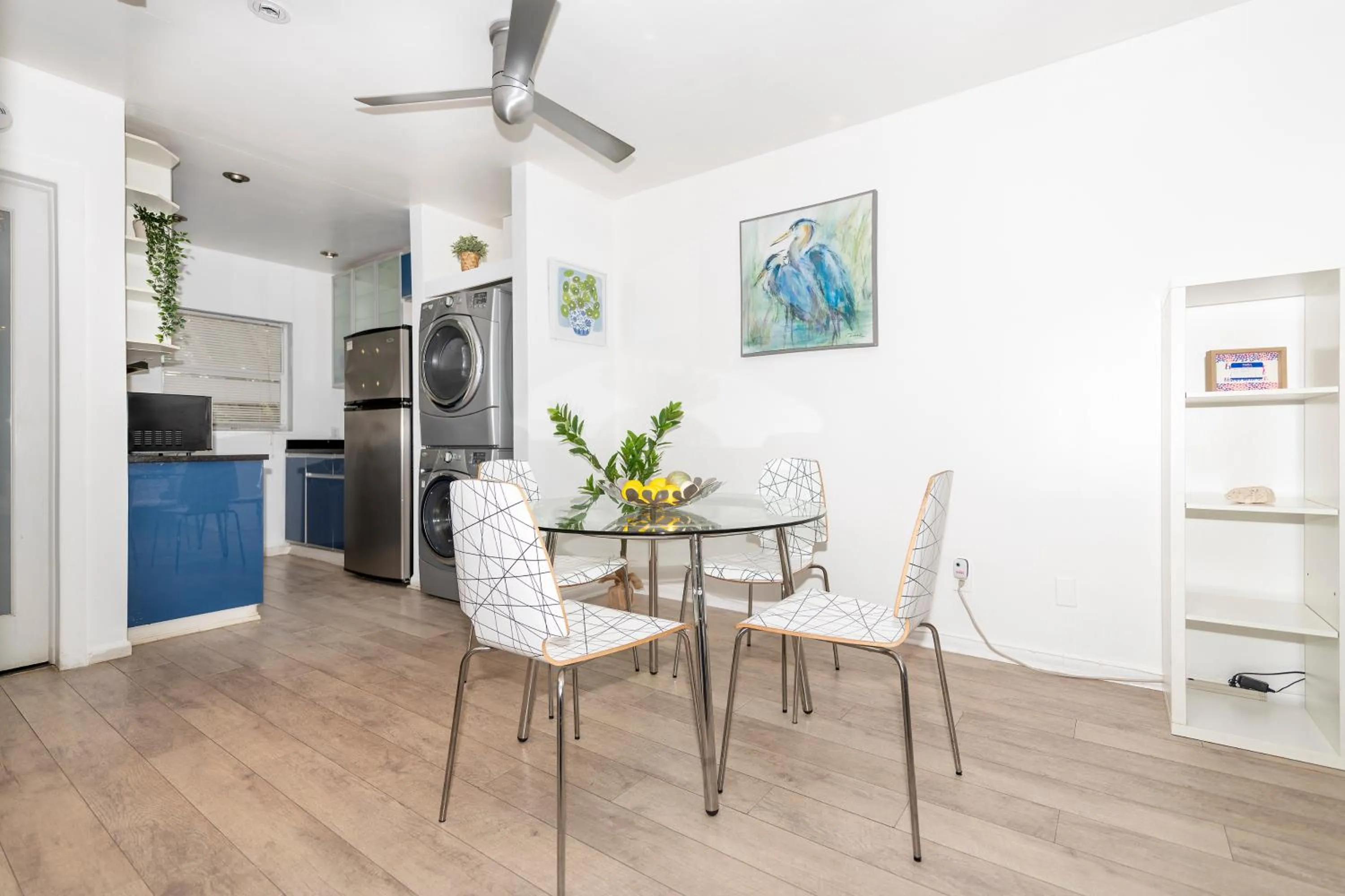 minibar in Sofi Beach Apartments