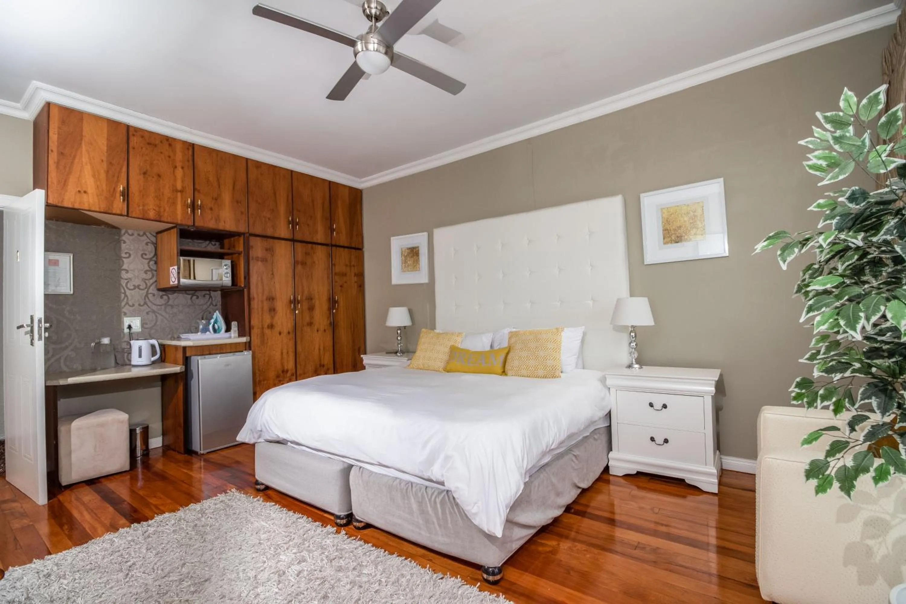 Bed in Cashmere Suites