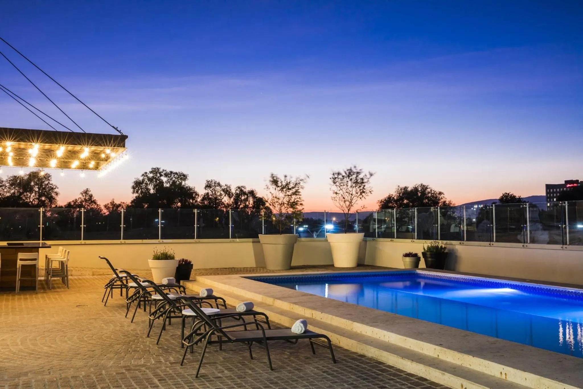 Swimming pool in Fiesta Inn Celaya Galerias