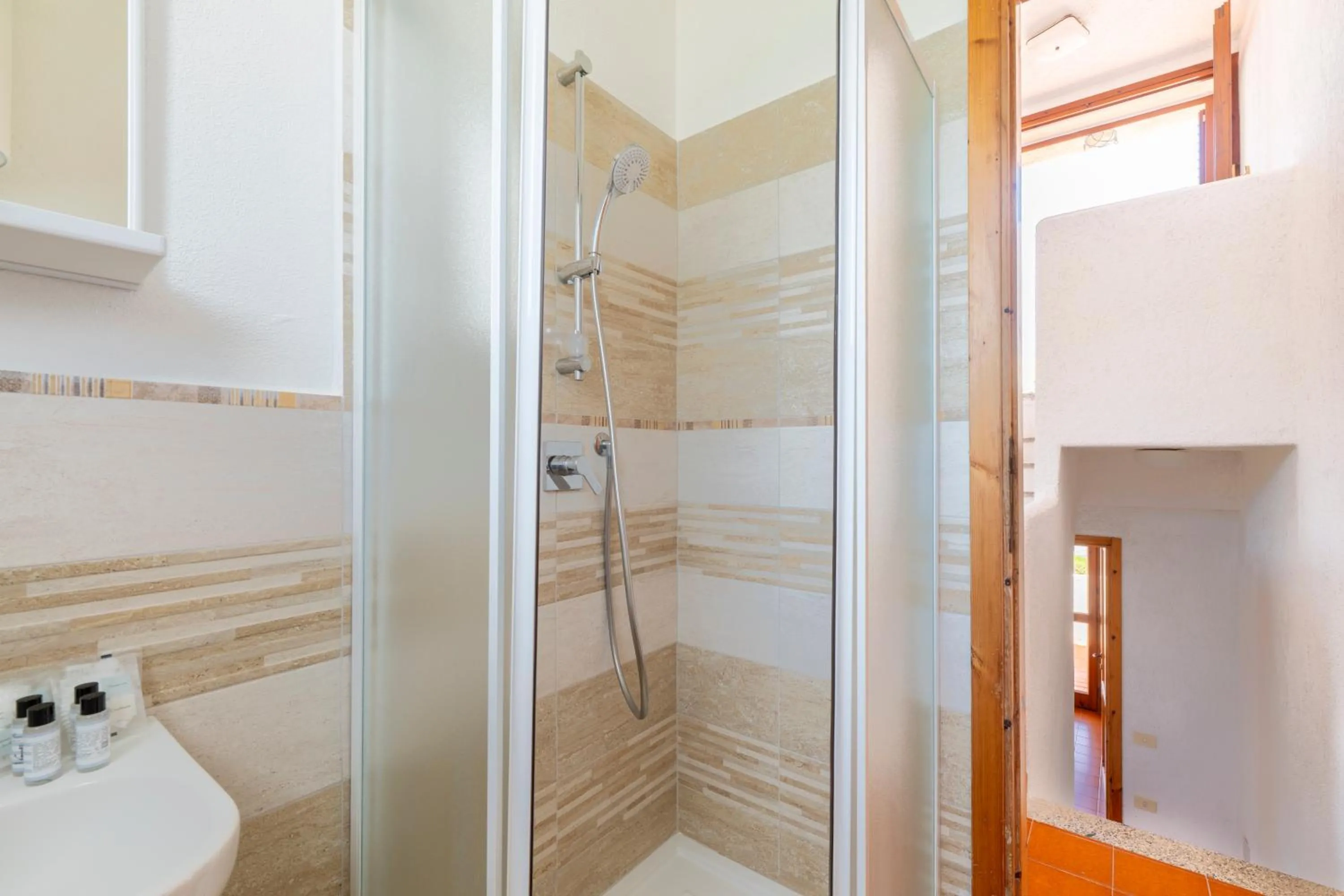 Bathroom in Residence Baia Santa Reparata