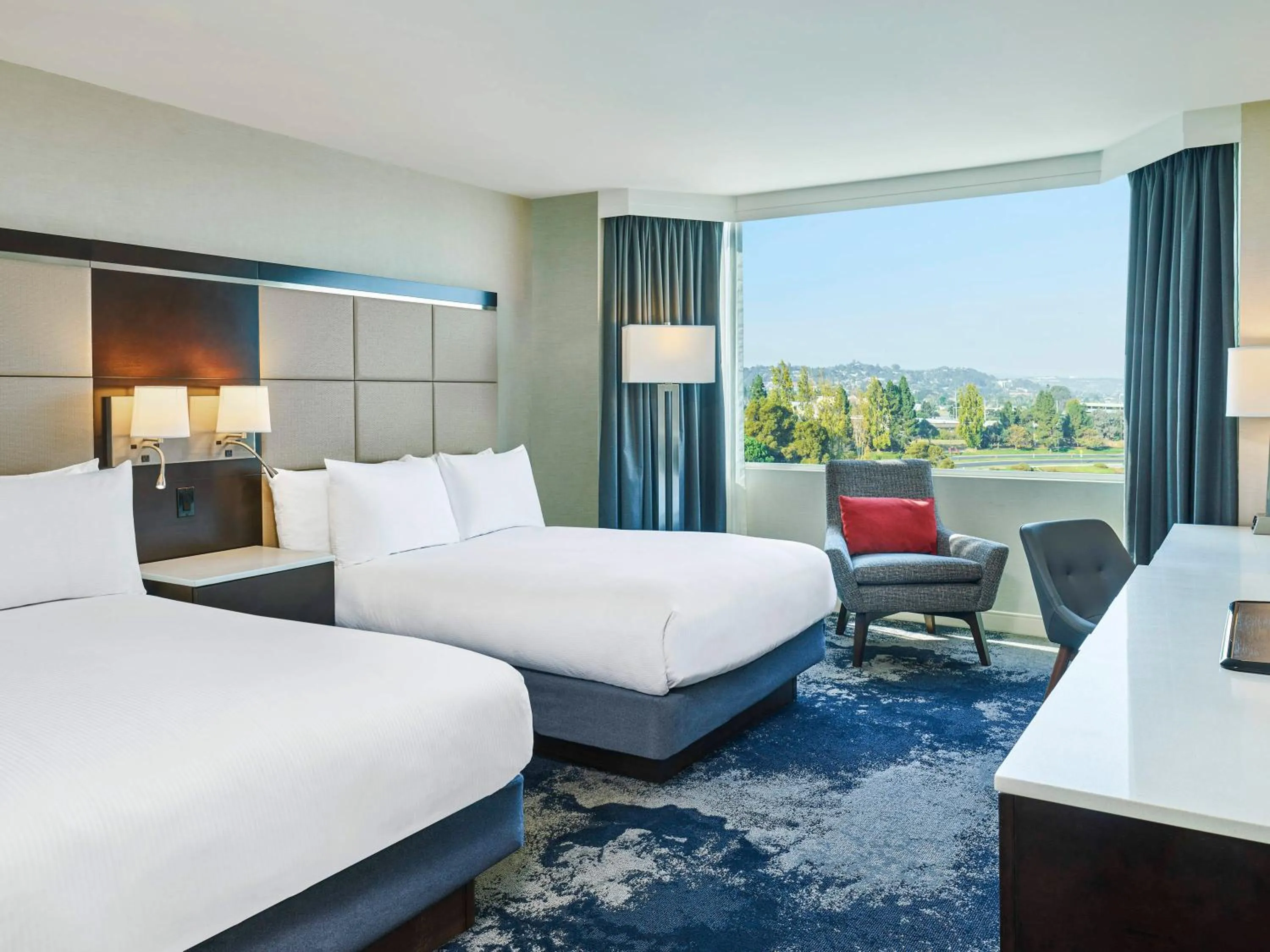 Bed in Grand Bay Hotel San Francisco