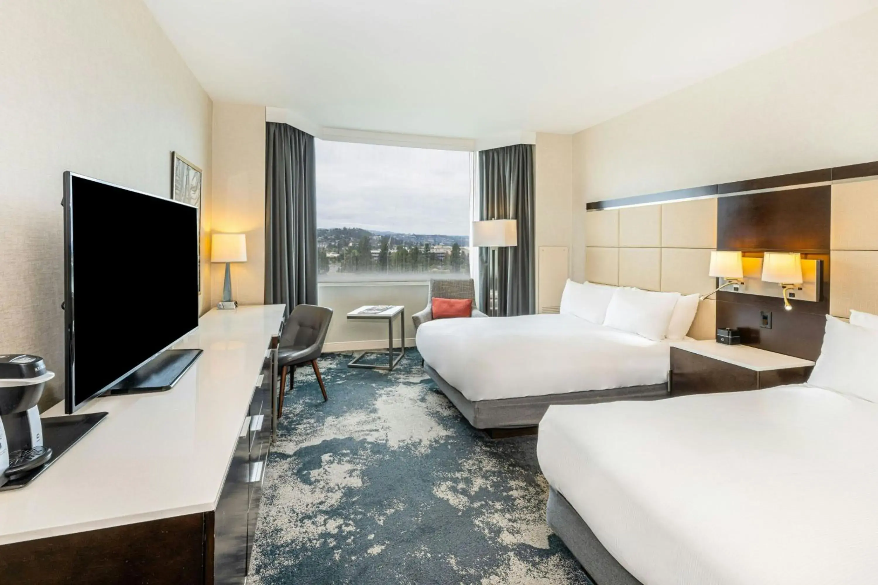 Photo of the whole room in Grand Bay Hotel San Francisco Photo of the whole room in Grand Bay Hotel San Francisco