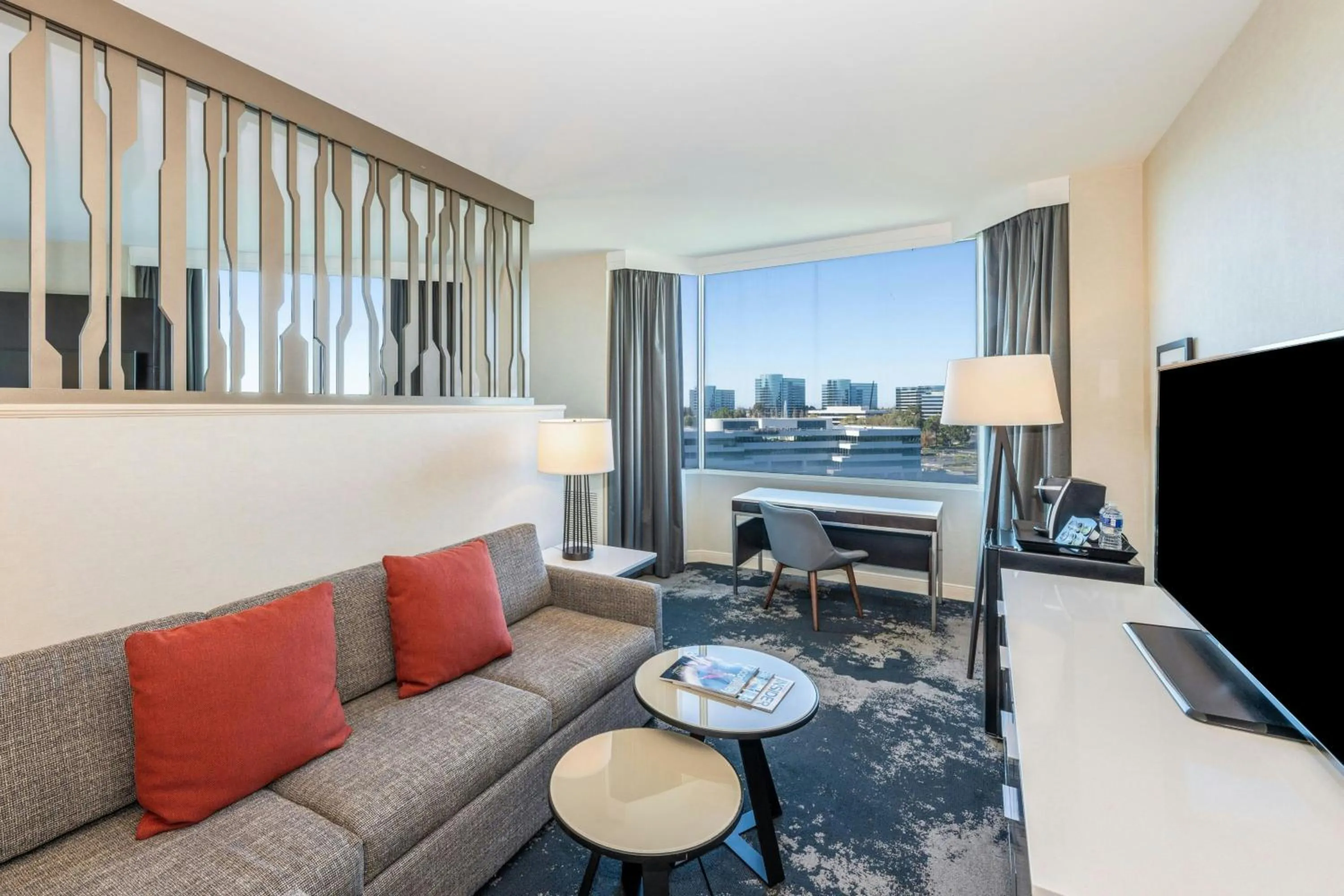 Photo of the whole room in Grand Bay Hotel San Francisco