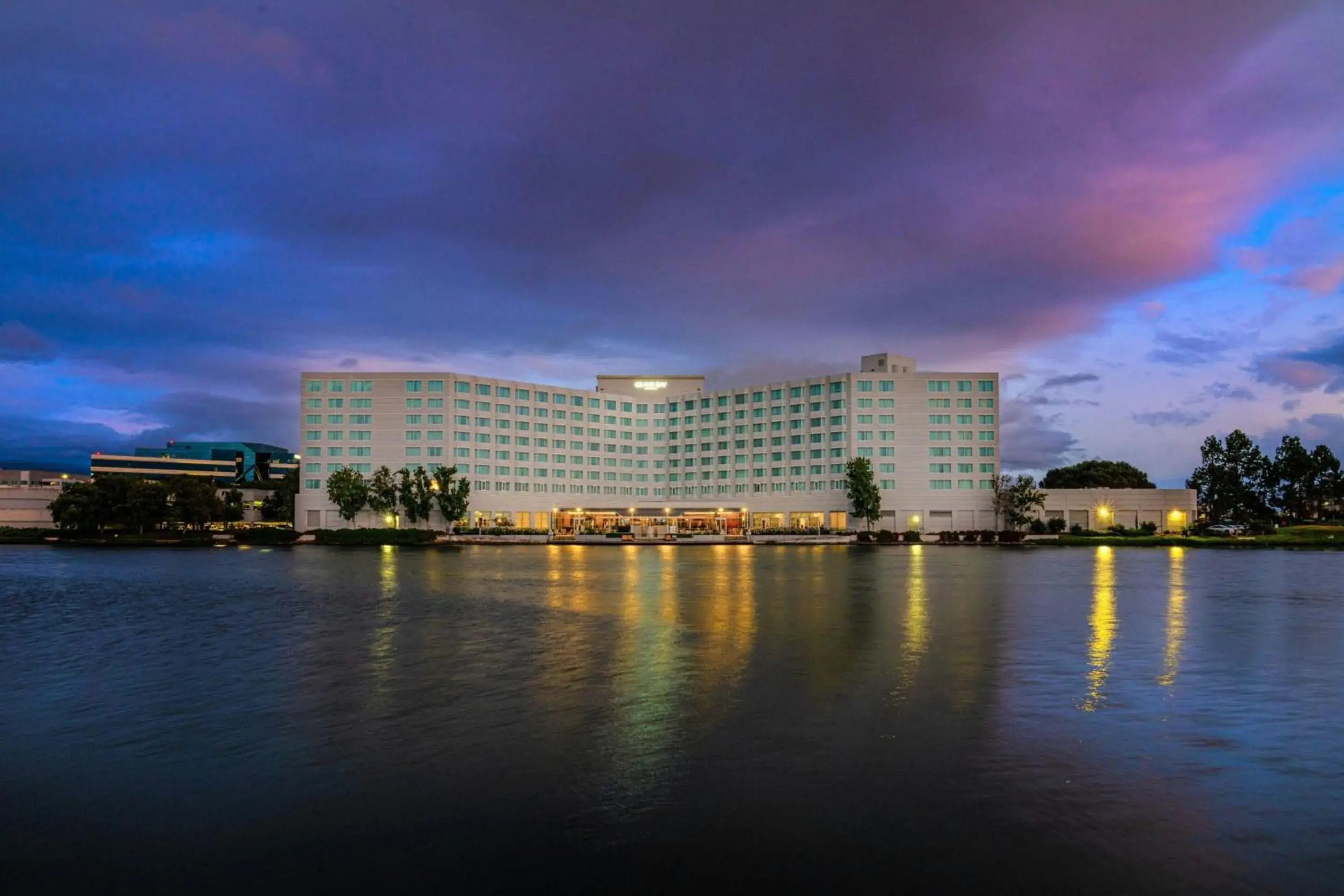 Property building in Grand Bay Hotel San Francisco Property building in Grand Bay Hotel San Francisco