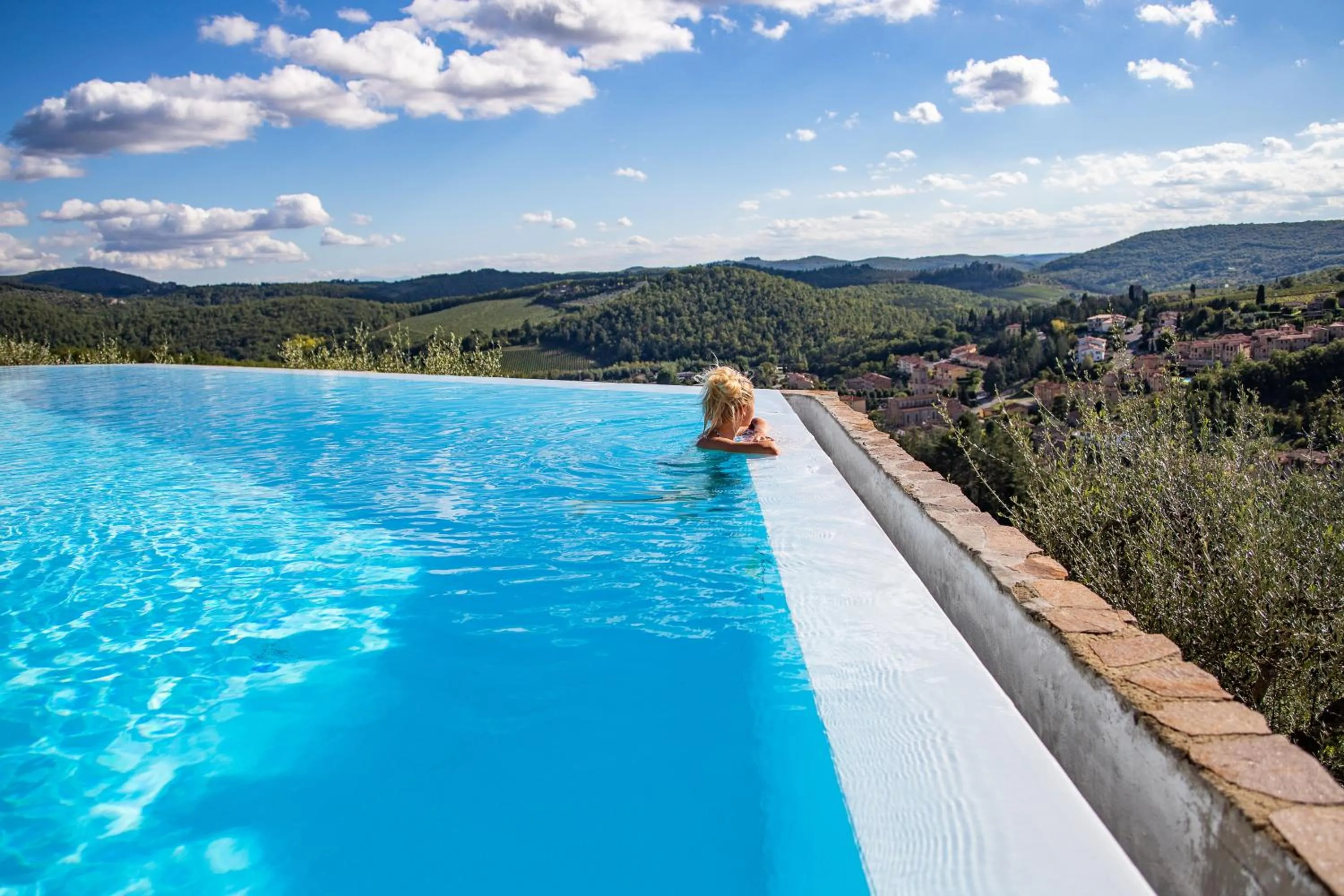 Swimming pool in Capannelle Wine Resort
