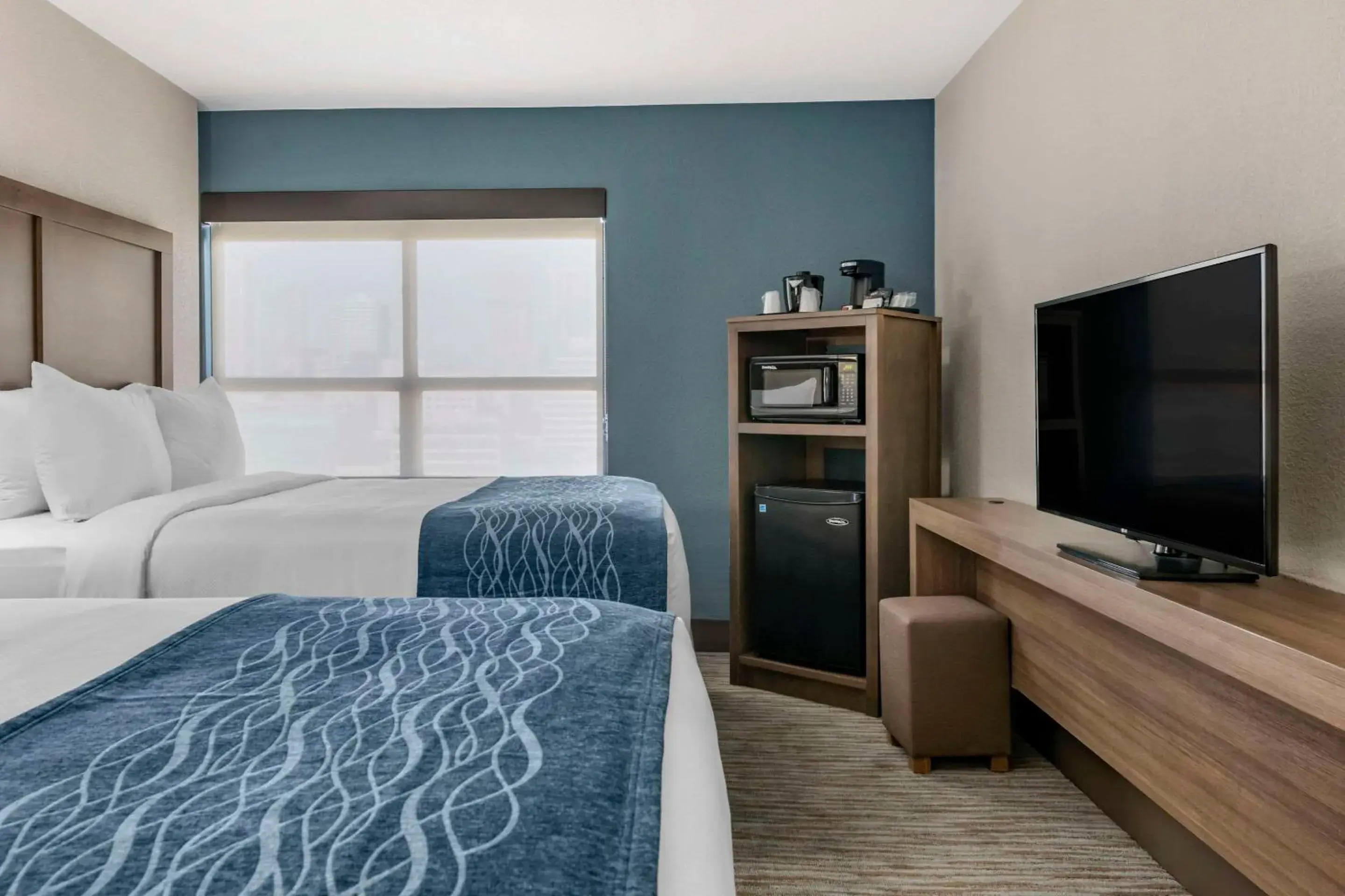 Bedroom, Bed in Comfort Inn & Suites Downtown Brickell-Port of Miami Bedroom, Bed in Comfort Inn & Suites Downtown Brickell-Port of Miami