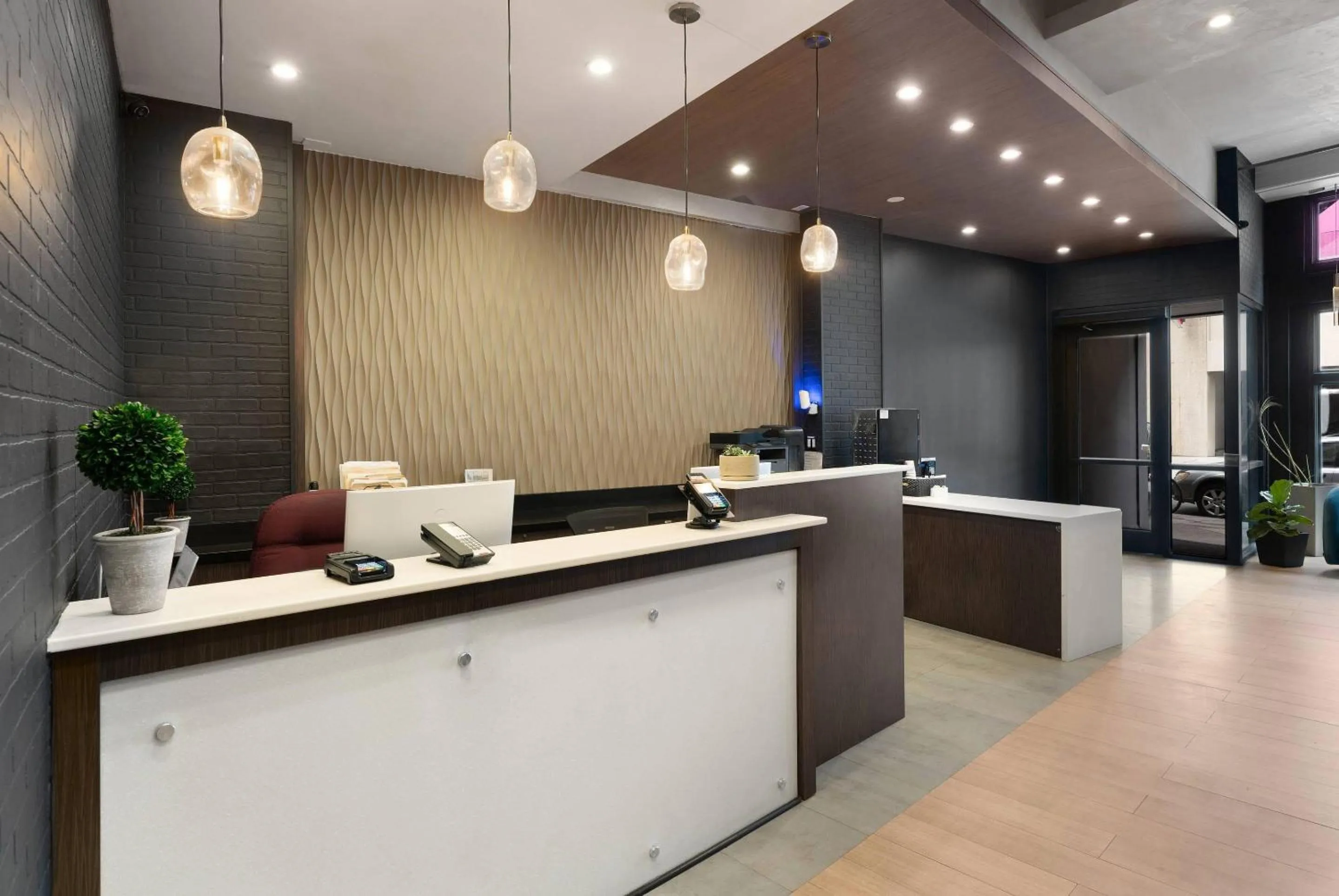 Lobby or reception in Quality Inn Philadelphia Center City