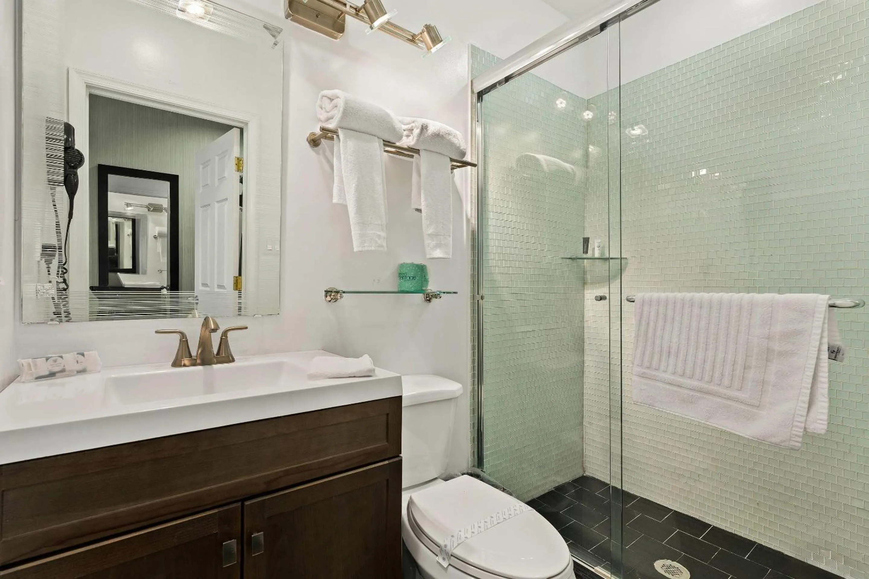 Bedroom in Quality Inn Philadelphia Center City