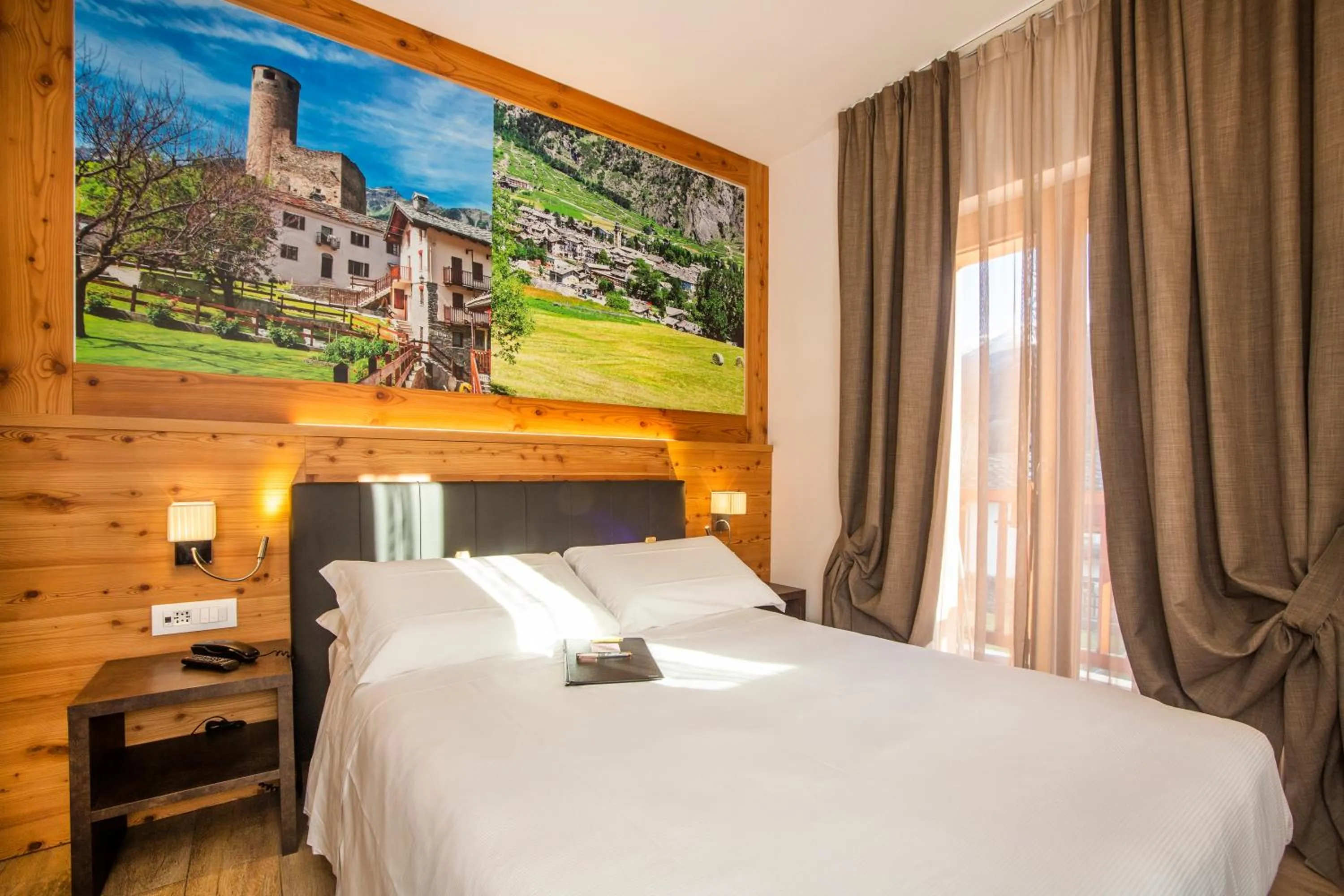 Bed in Dada Mountain Hotel