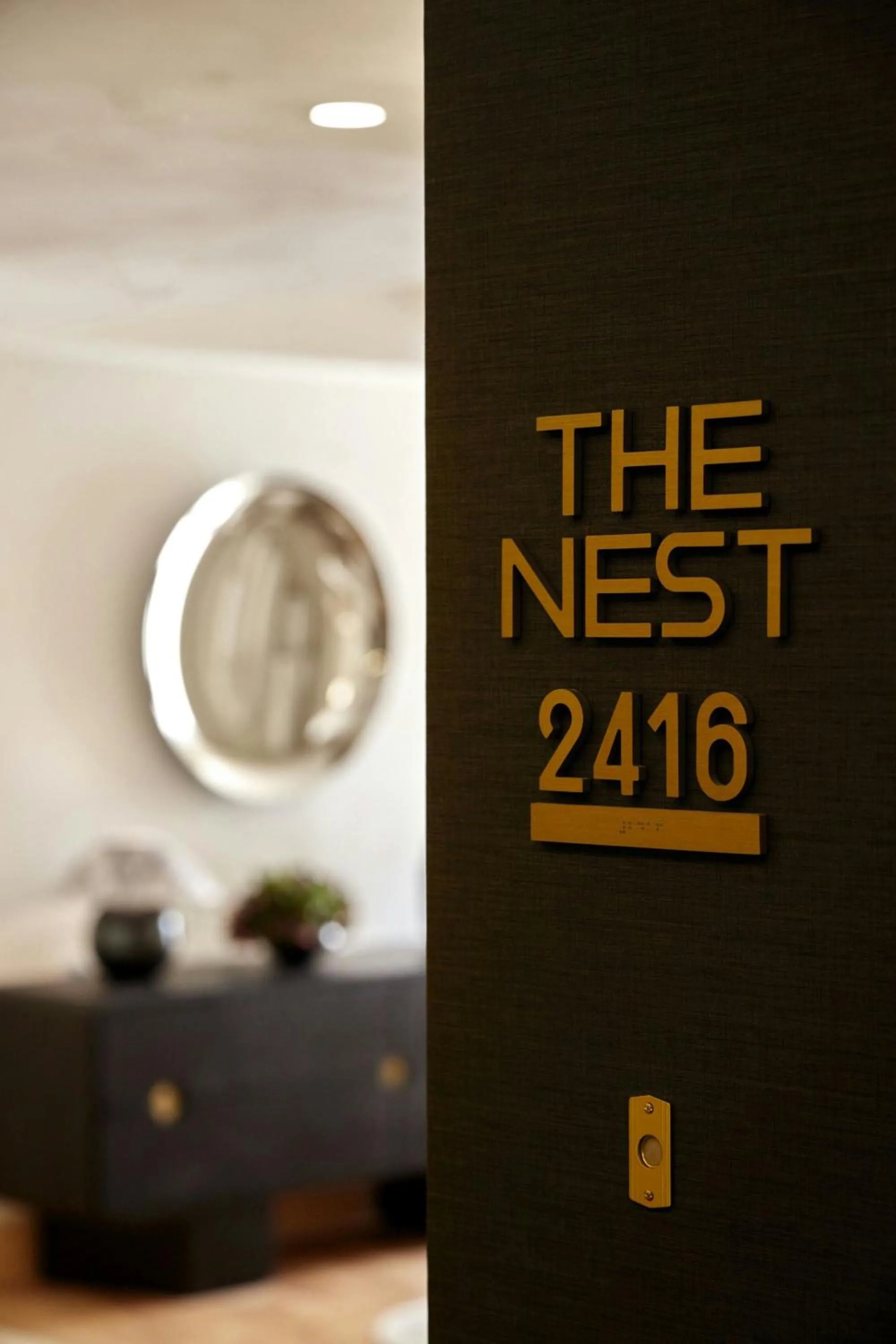 Photo of the whole room in The Jay, Autograph Collection