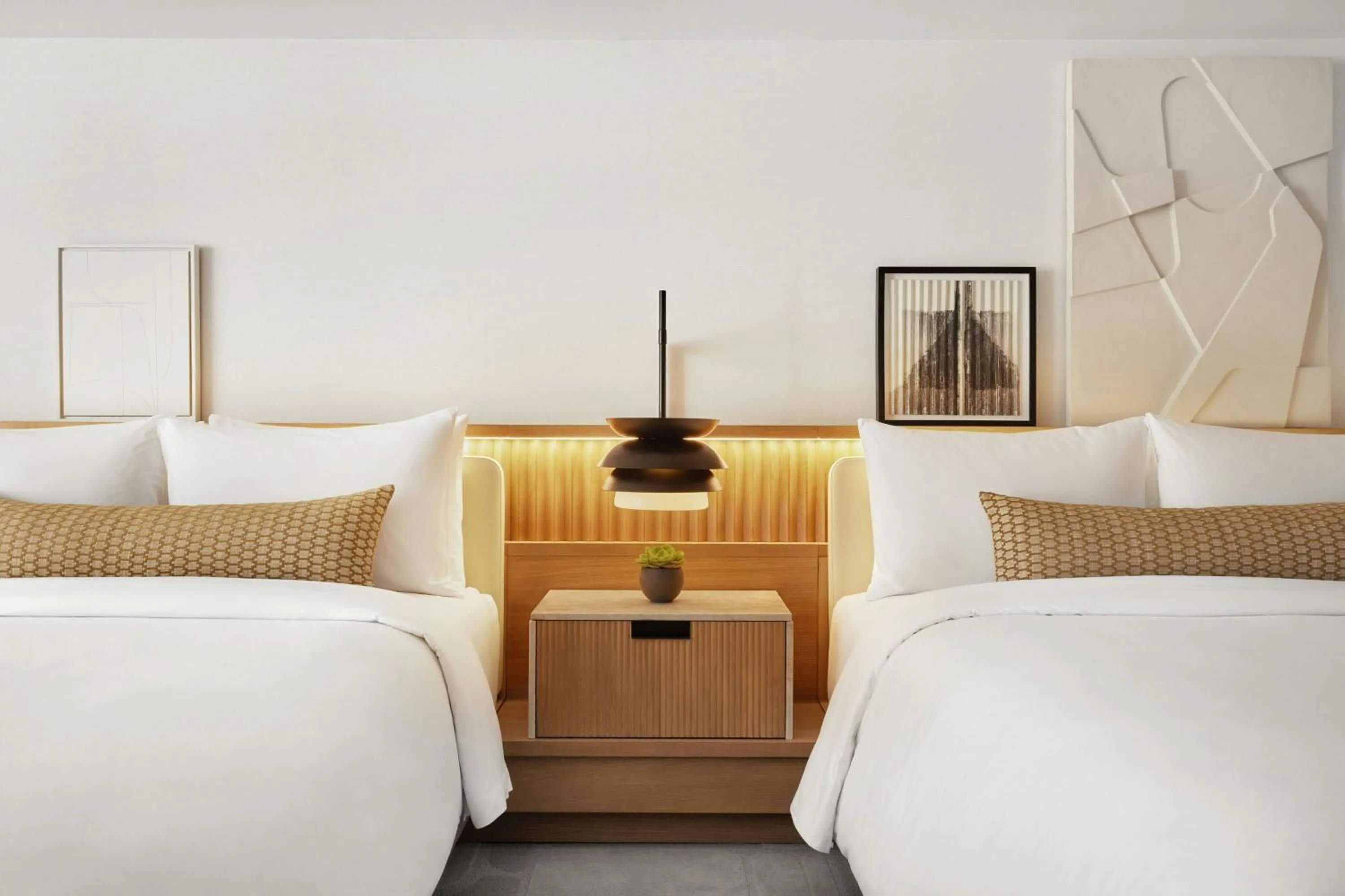 Photo of the whole room, Bed in The Jay, Autograph Collection