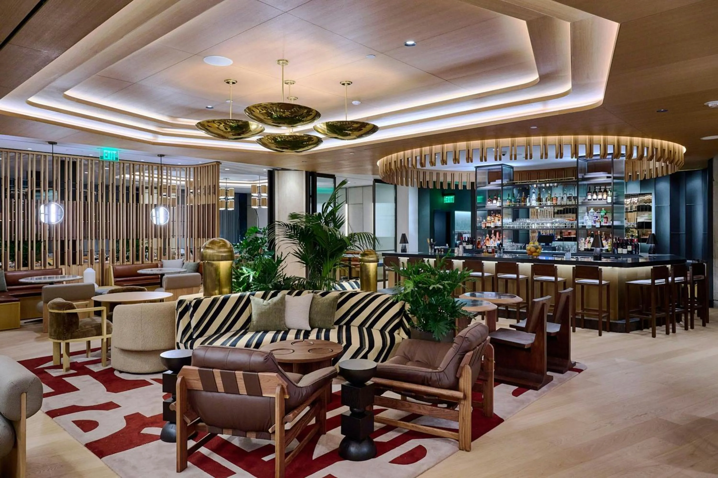 Lounge or bar in The Jay, Autograph Collection