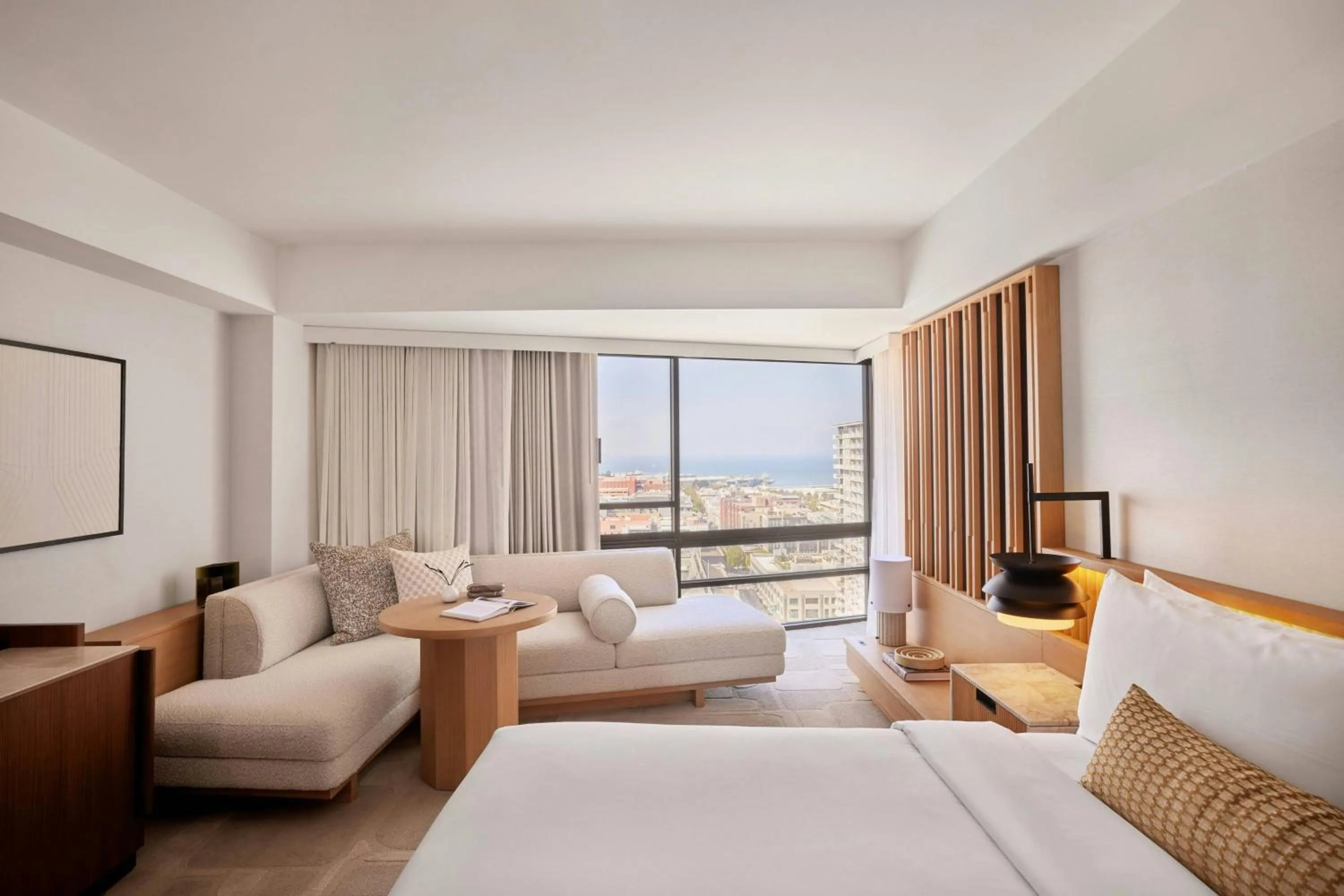 Photo of the whole room, Bed in The Jay, Autograph Collection