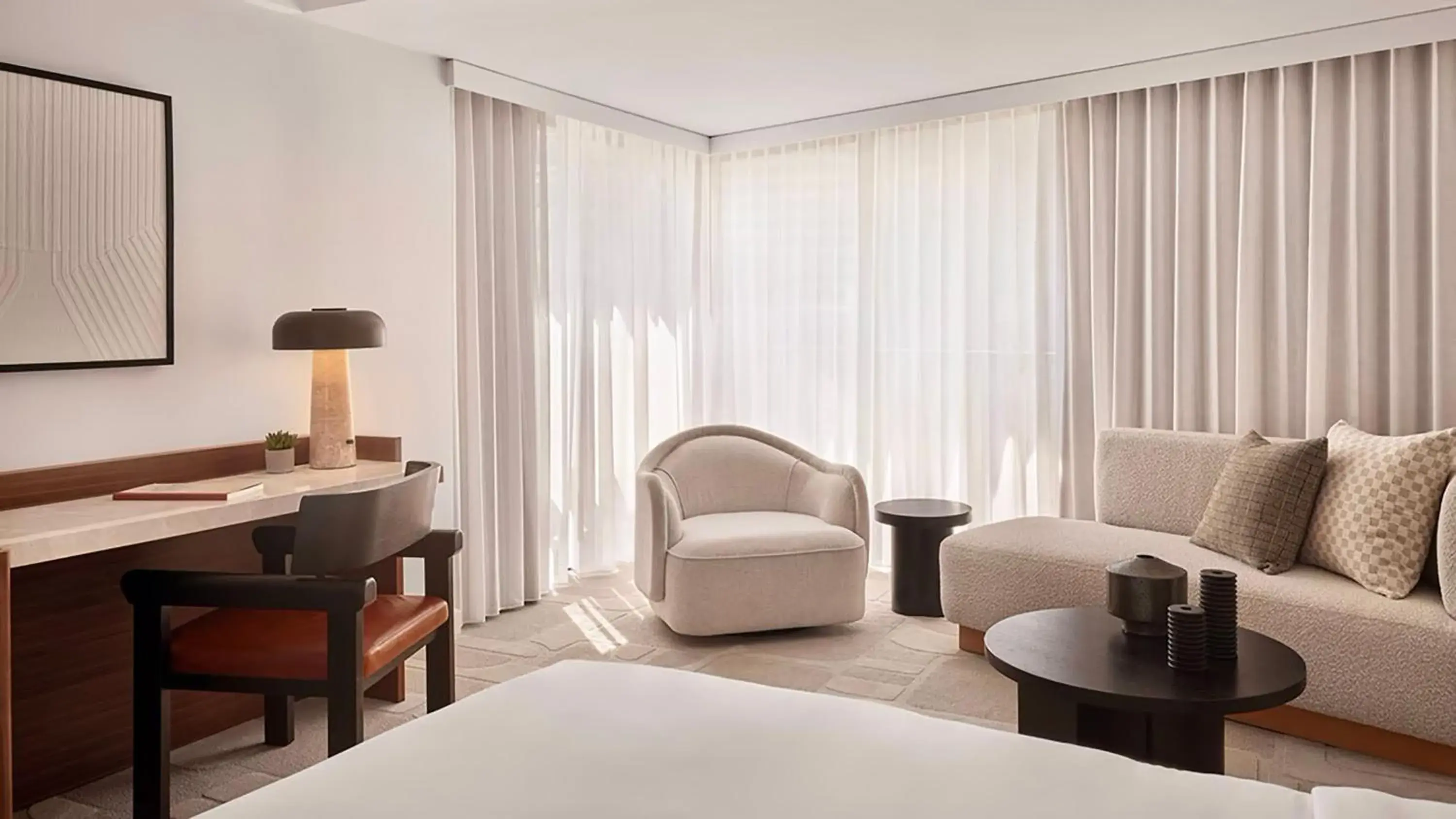 Seating area, Bed in The Jay, Autograph Collection Seating area, Bed in The Jay, Autograph Collection