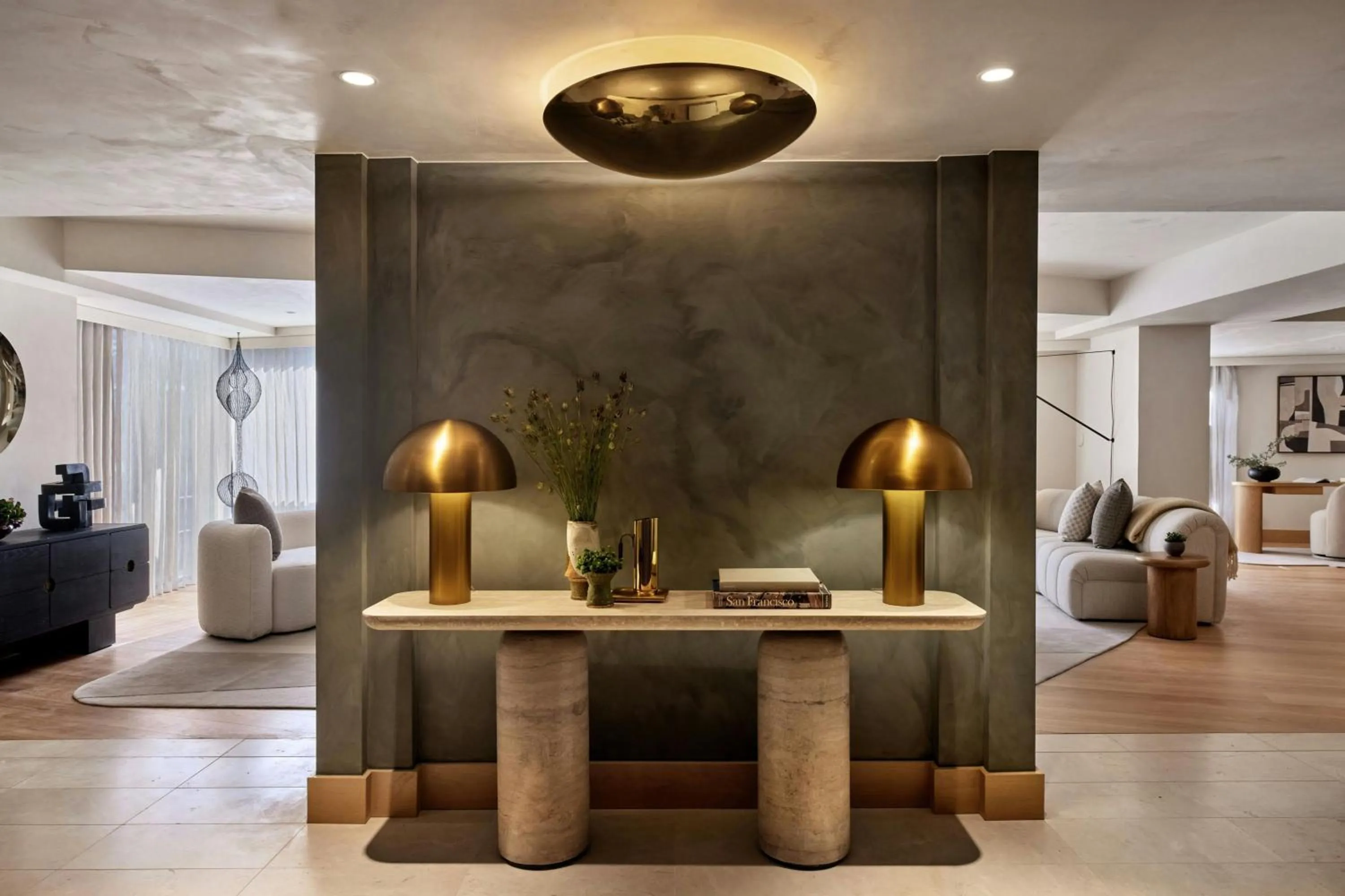 Photo of the whole room in The Jay, Autograph Collection