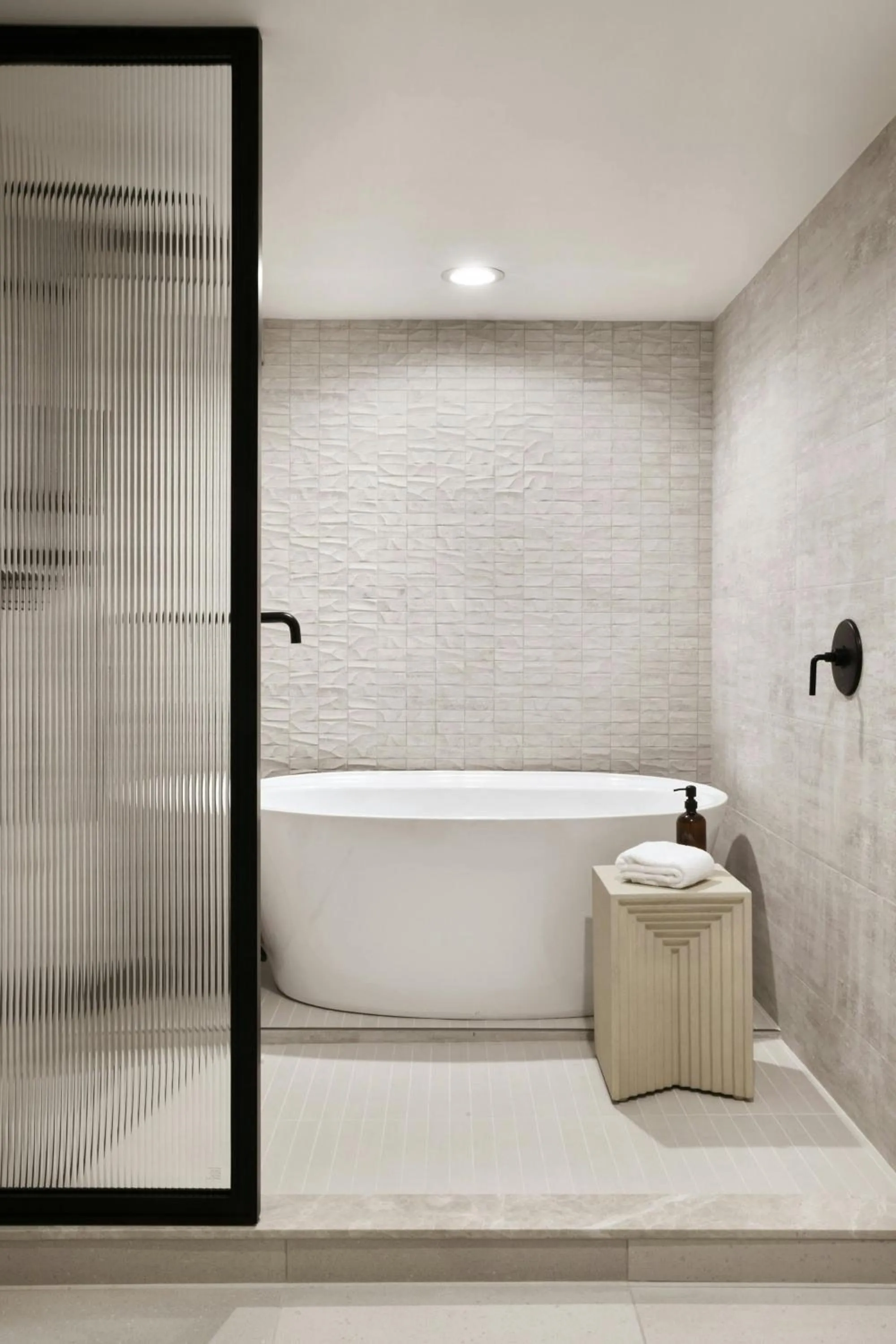 Bathroom in The Jay, Autograph Collection