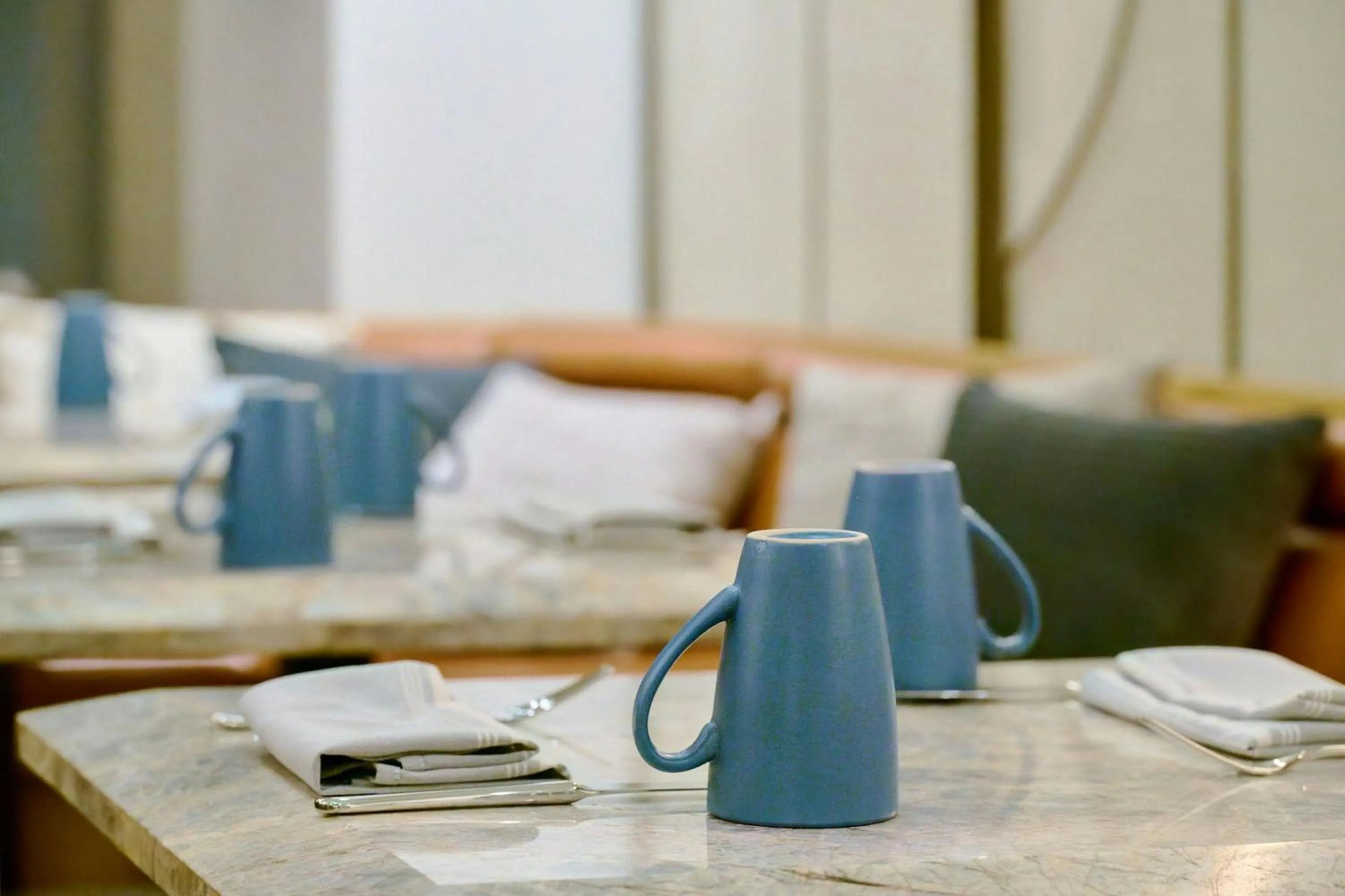 Breakfast in The Jay, Autograph Collection