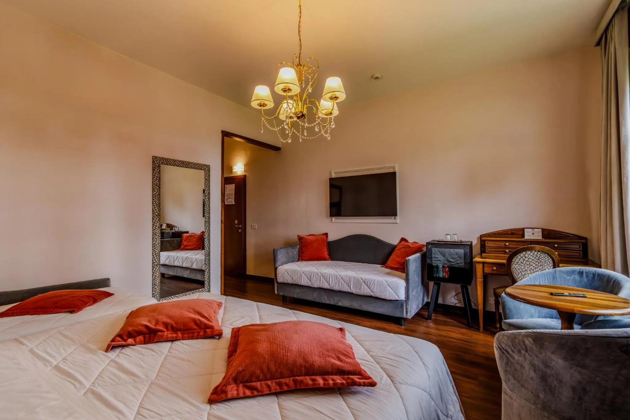 Bed in Villa Lecchi Hotel Wellness