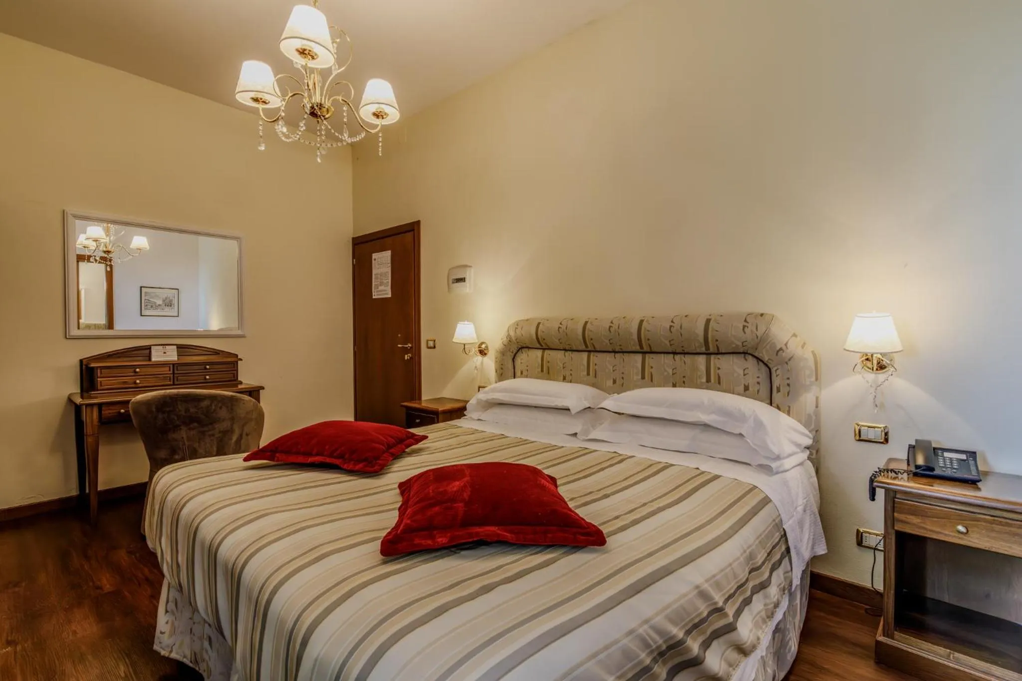 Bed in Villa Lecchi Hotel Wellness