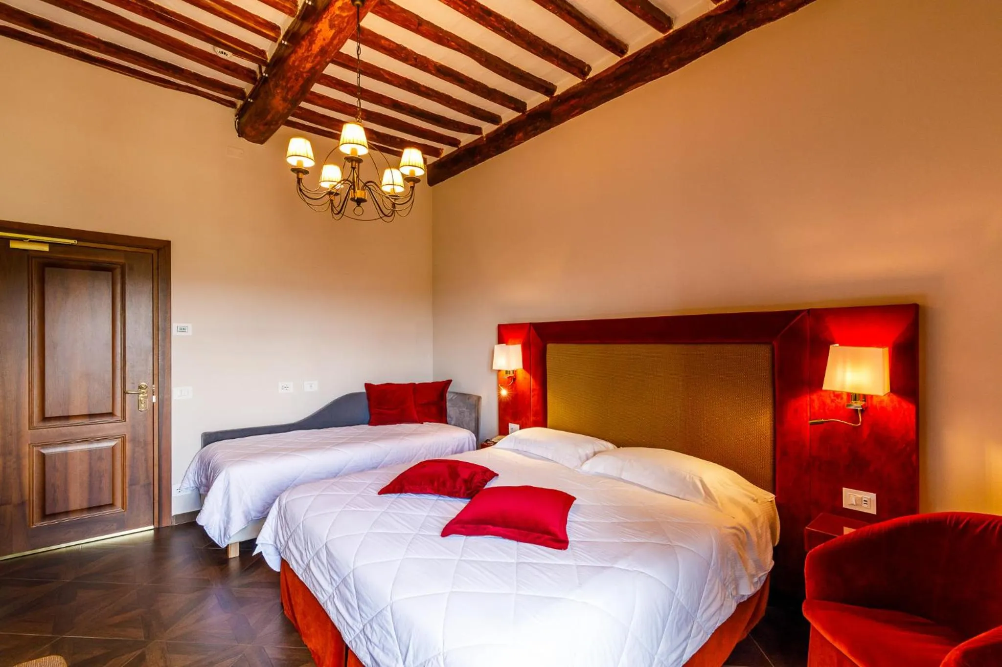 Bed in Villa Lecchi Hotel Wellness