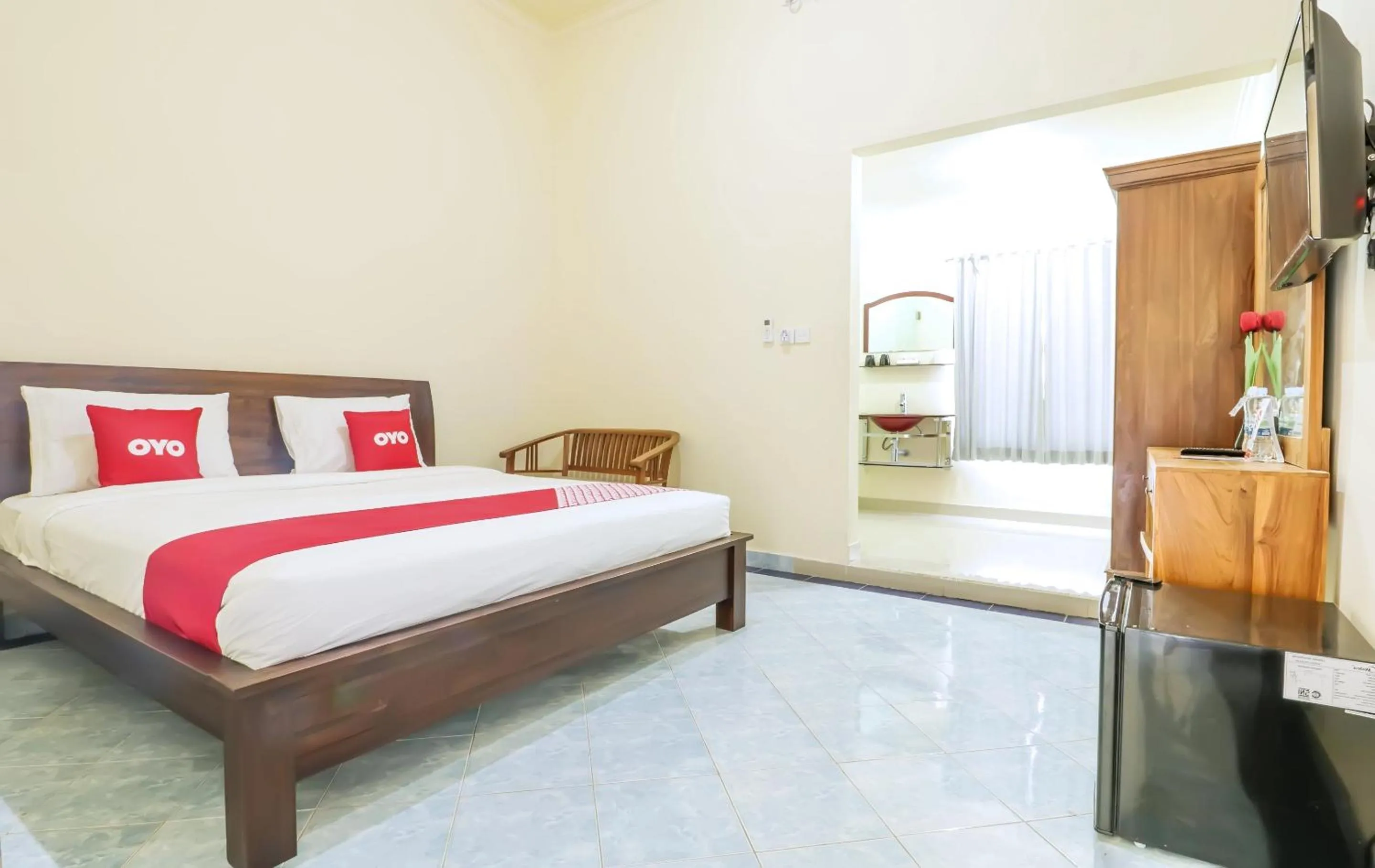 Bedroom in OYO 1684 Marina Suite Apartment Bali