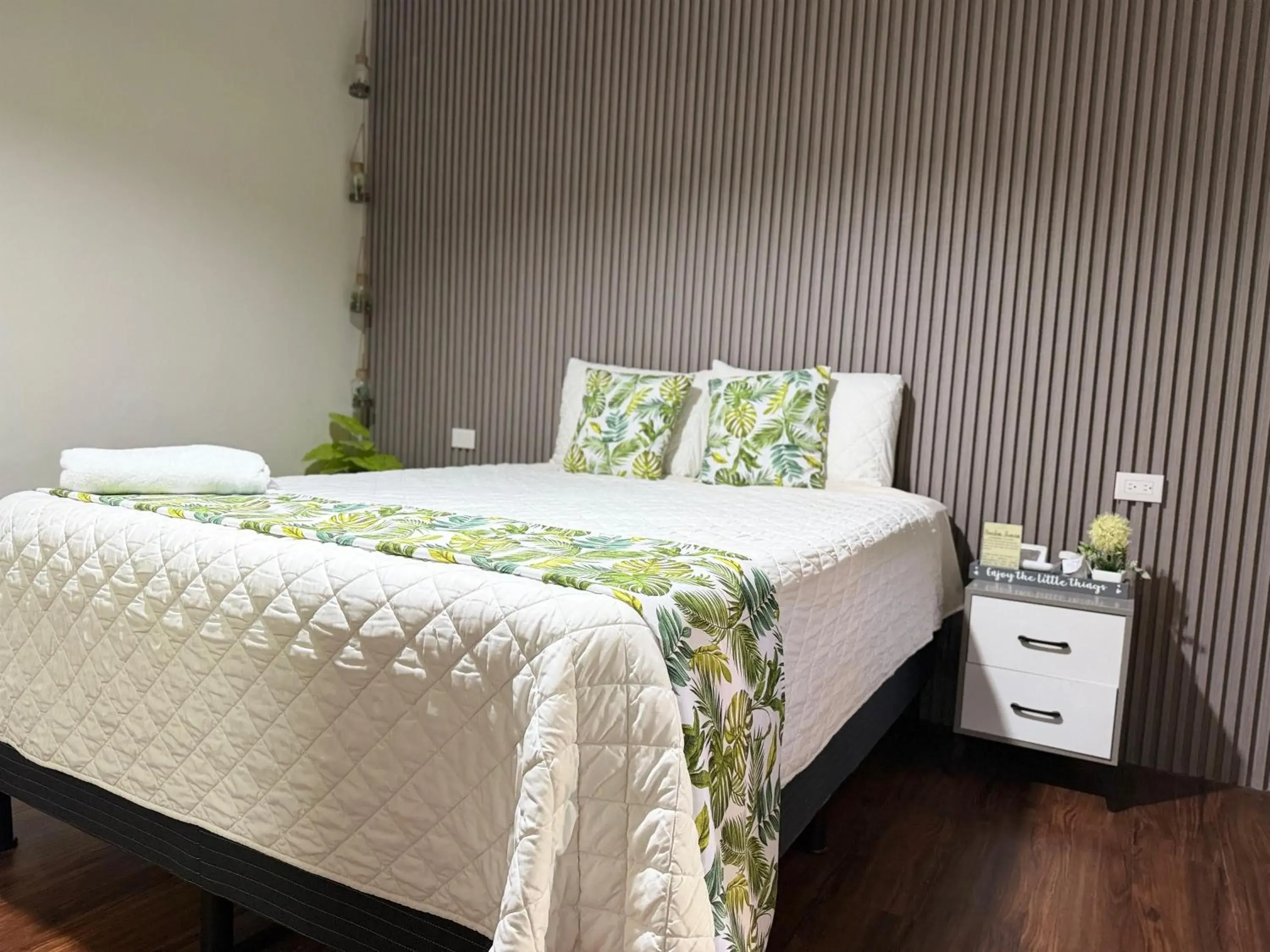 Double Room - single occupancy - Disability Access in Villa Las Flores Double Room - single occupancy - Disability Access in Villa Las Flores