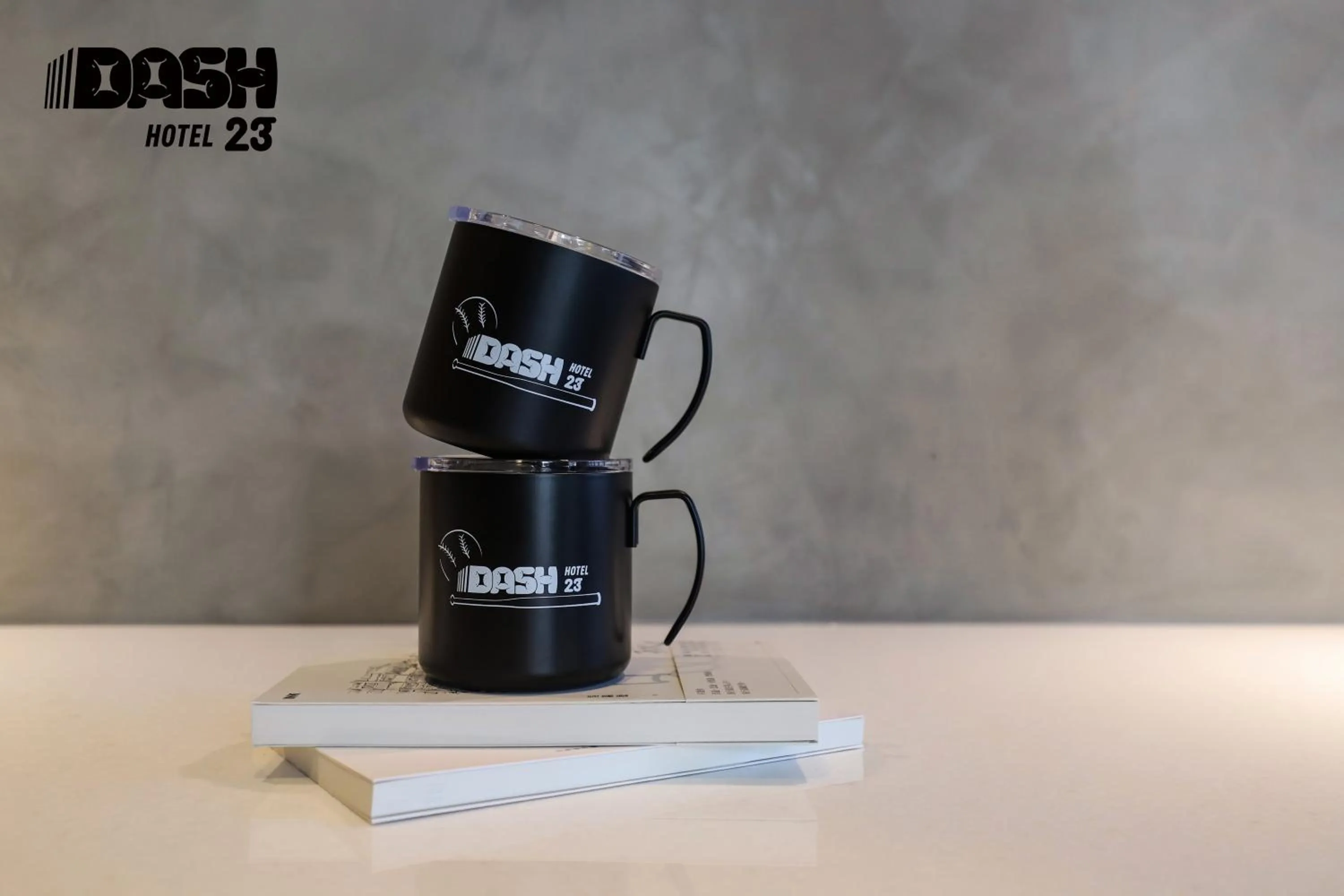 Coffee/tea facilities in Dash 23 Hotel