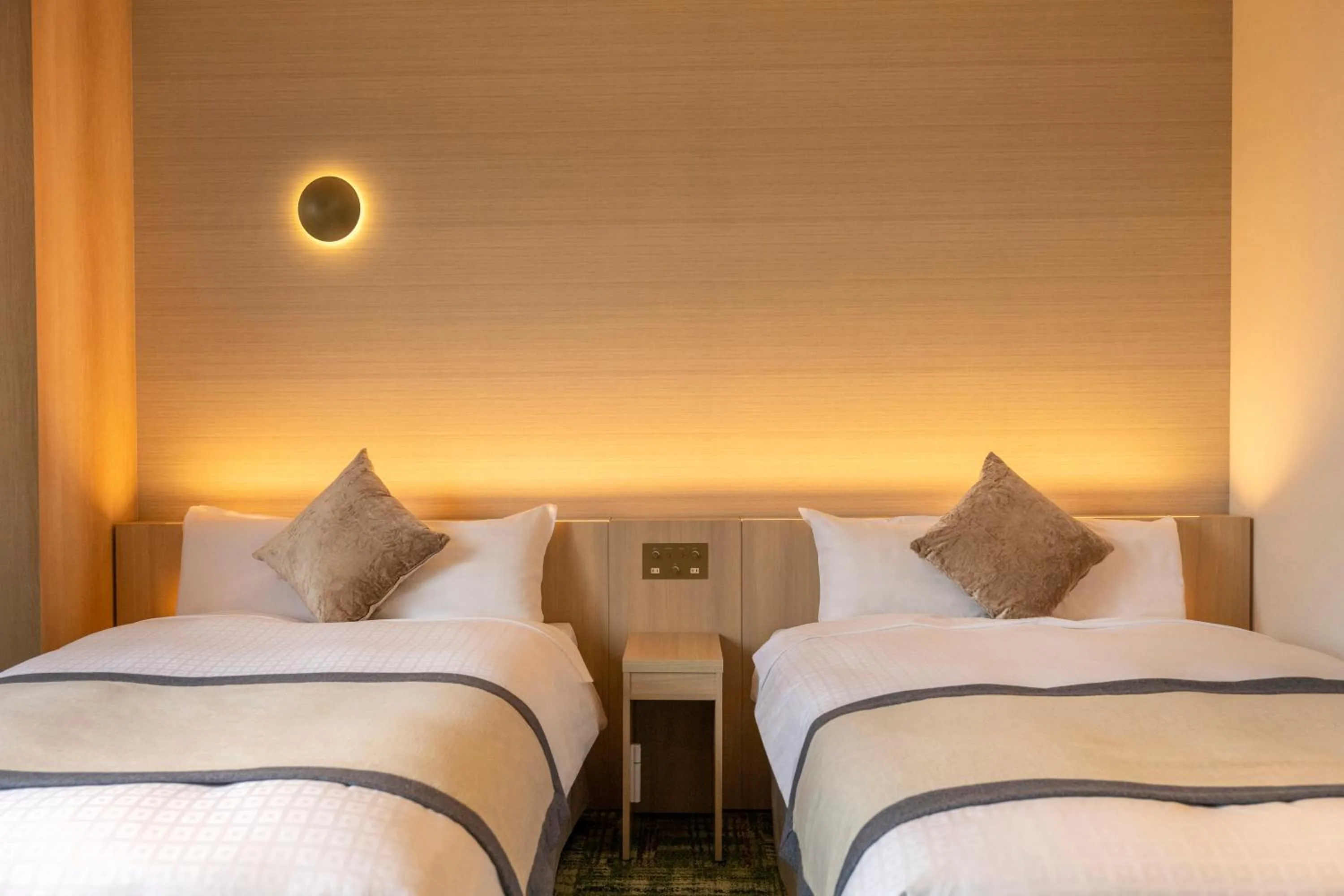 Bedroom, Bed in KAMENOI HOTEL Ome