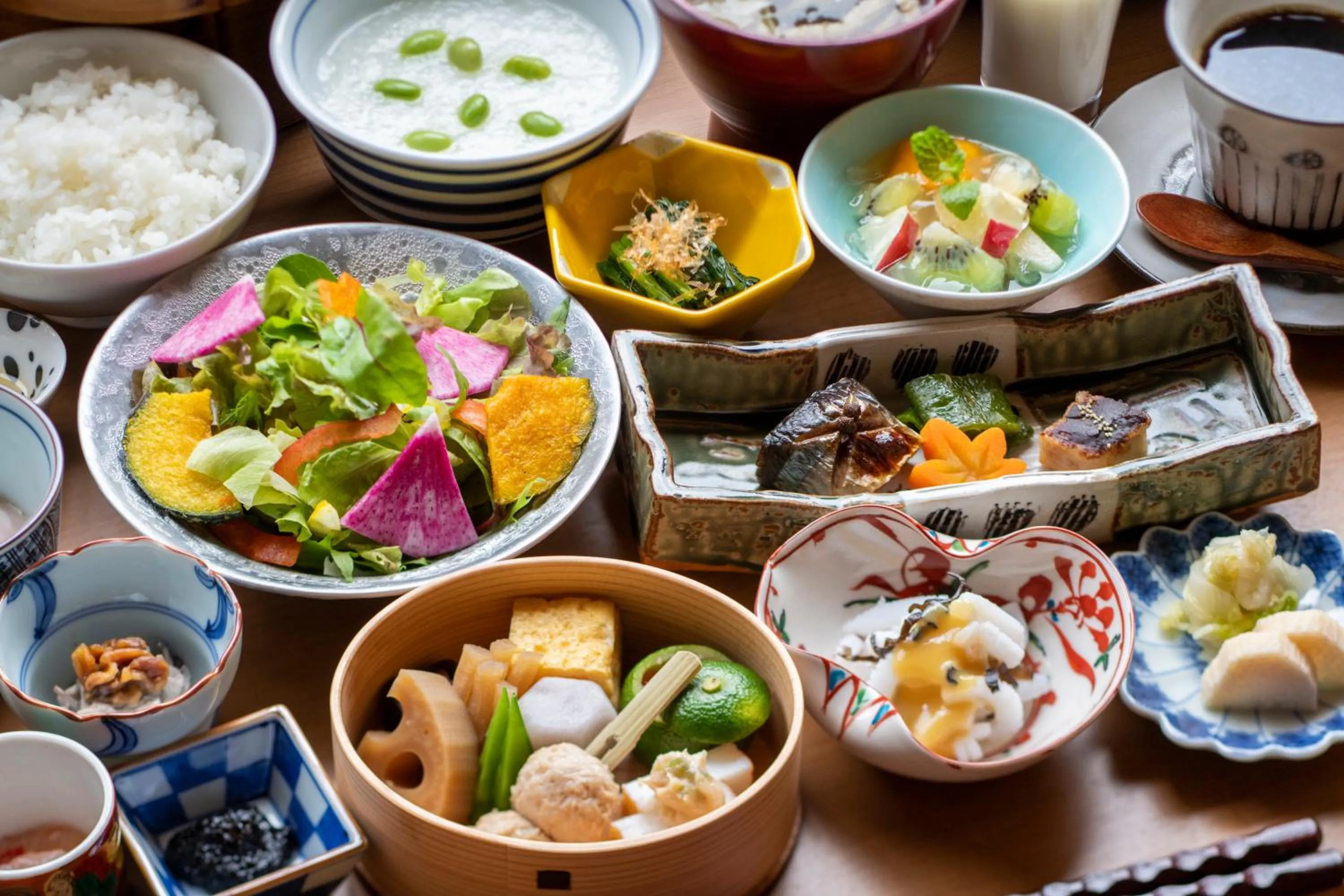 Meals in Yukemuri no Yado Inazumi Onsen