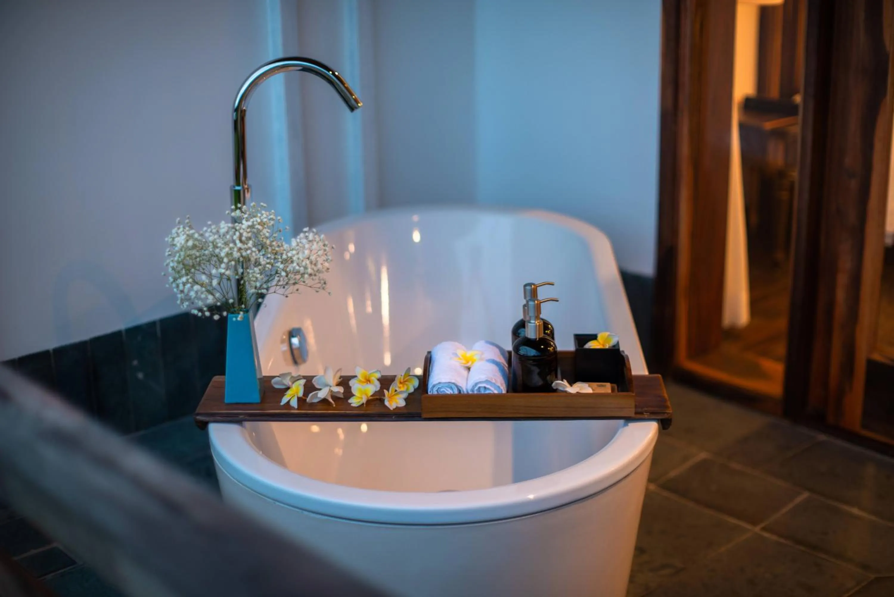 Bath in Alibu Resort Nha Trang