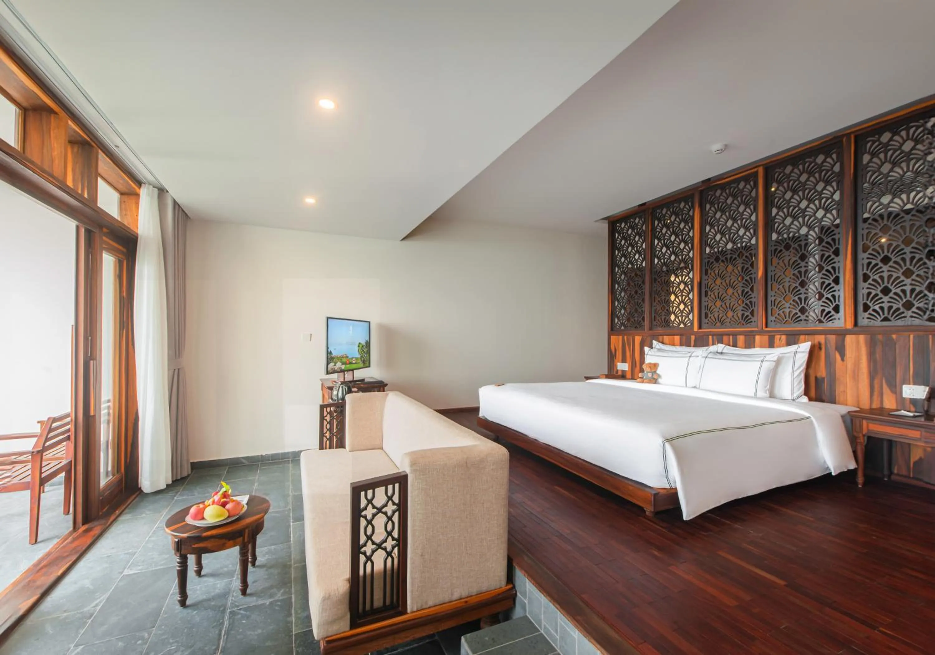 Bed in Alibu Resort Nha Trang