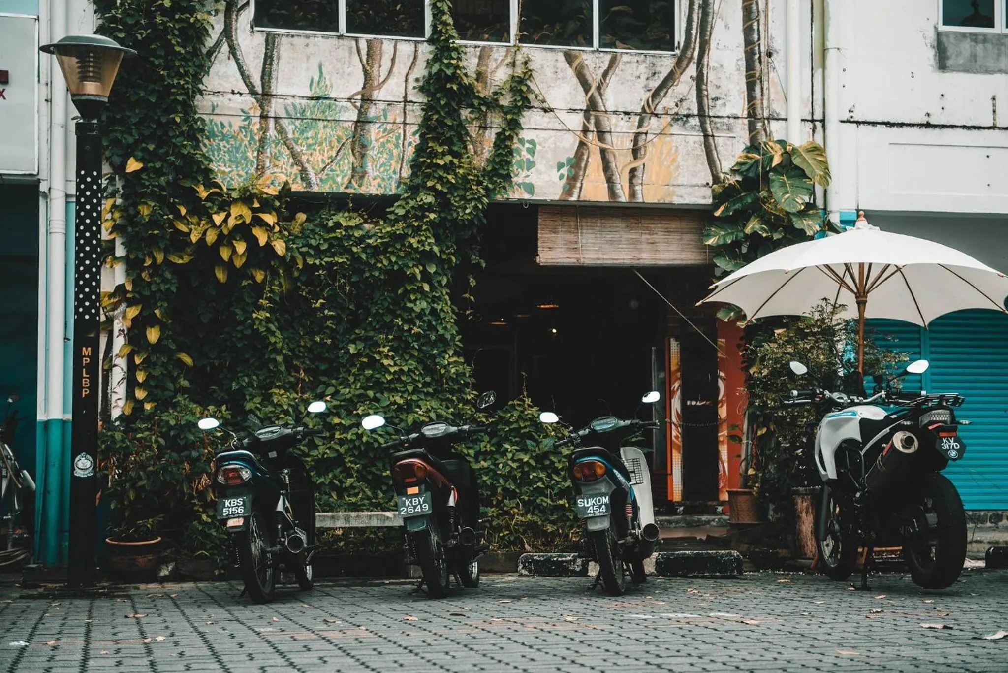 Facade/entrance in Motodorm Langkawi