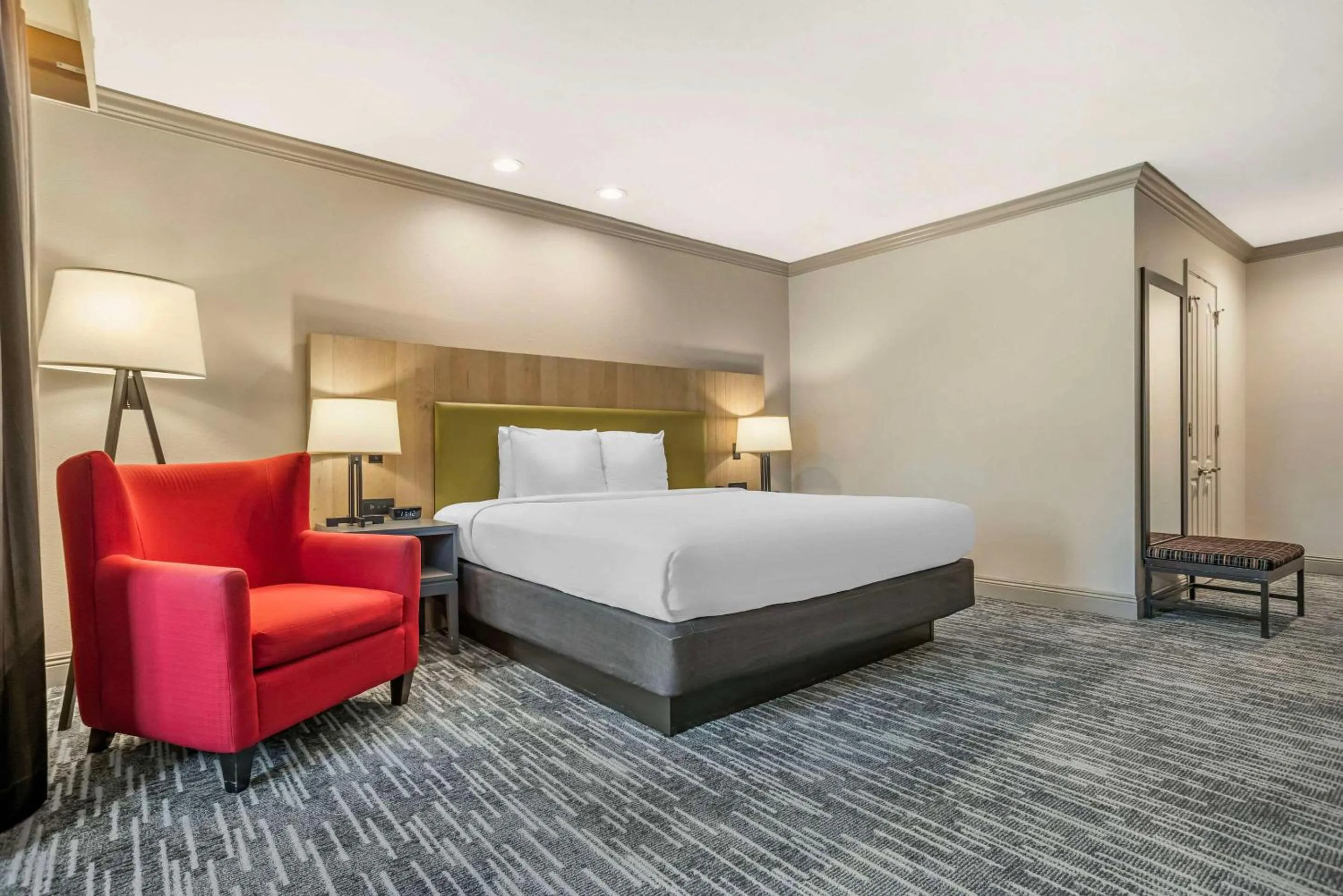 Bedroom, Bed in Country Inn & Suites by Radisson, Metairie New Orleans , LA