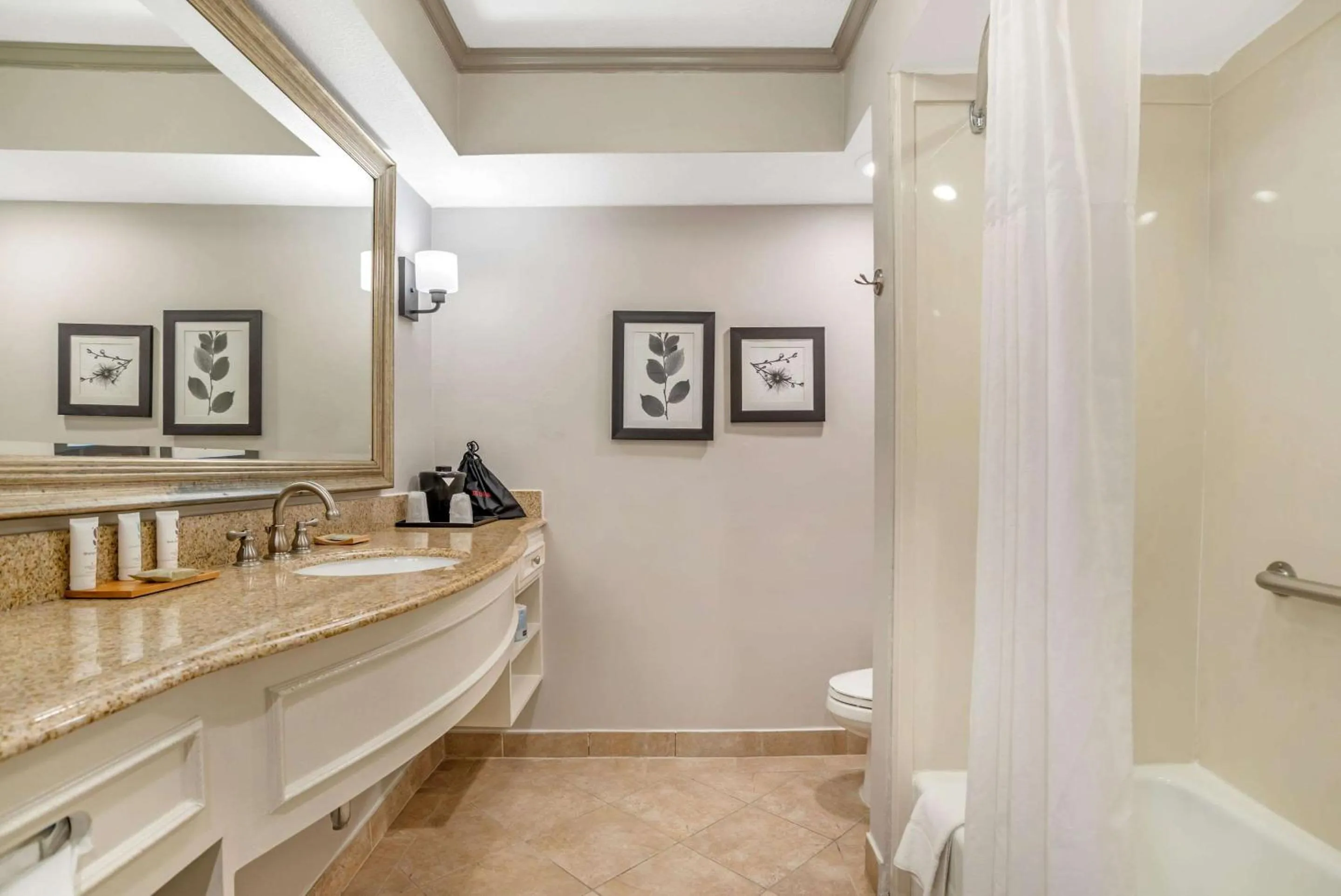 Bedroom in Country Inn & Suites by Radisson, Metairie New Orleans , LA