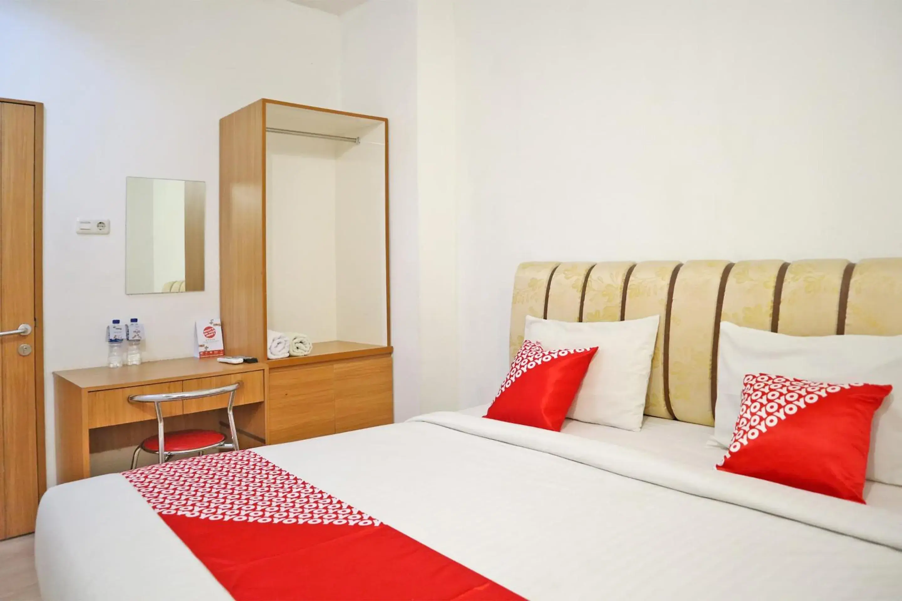 Bedroom, Bed in Hotel O M Authentic Kost Man Bedroom, Bed in Hotel O M Authentic Kost Man