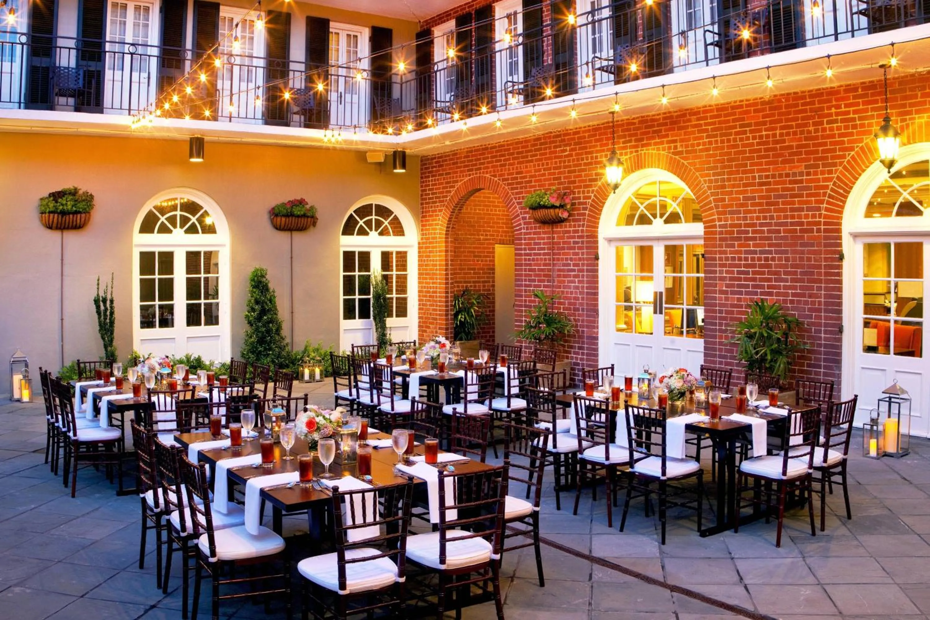 Lobby or reception in Four Points by Sheraton French Quarter