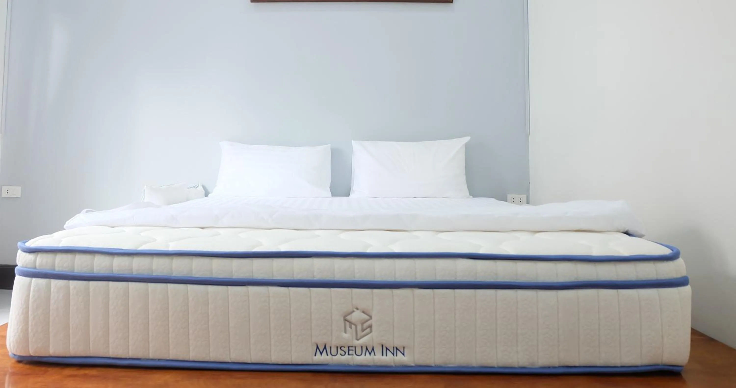 Bed in Luang Prabang Museum Inn & Travel