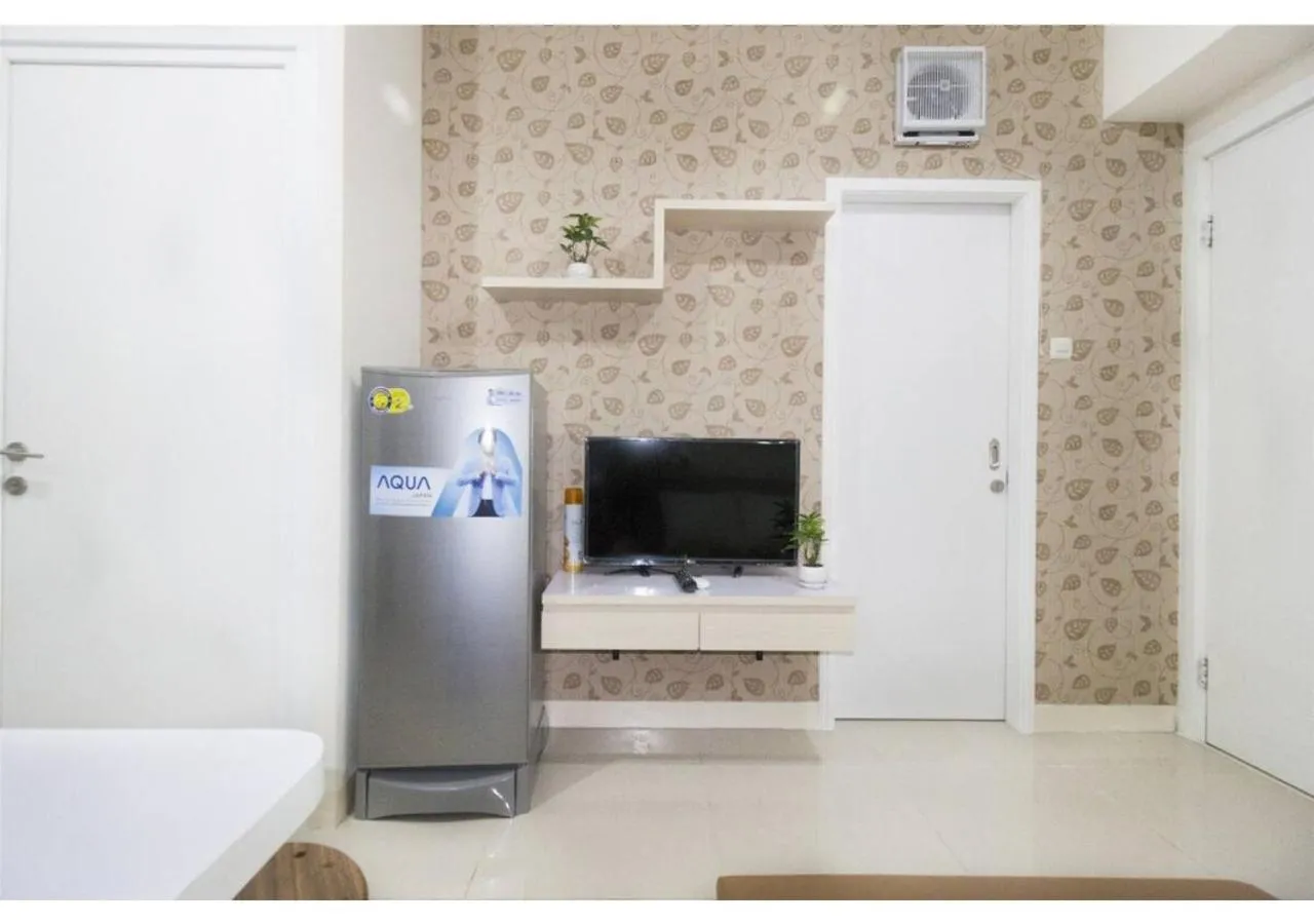 Bedroom in Apartment Green Pramuka by Vincent