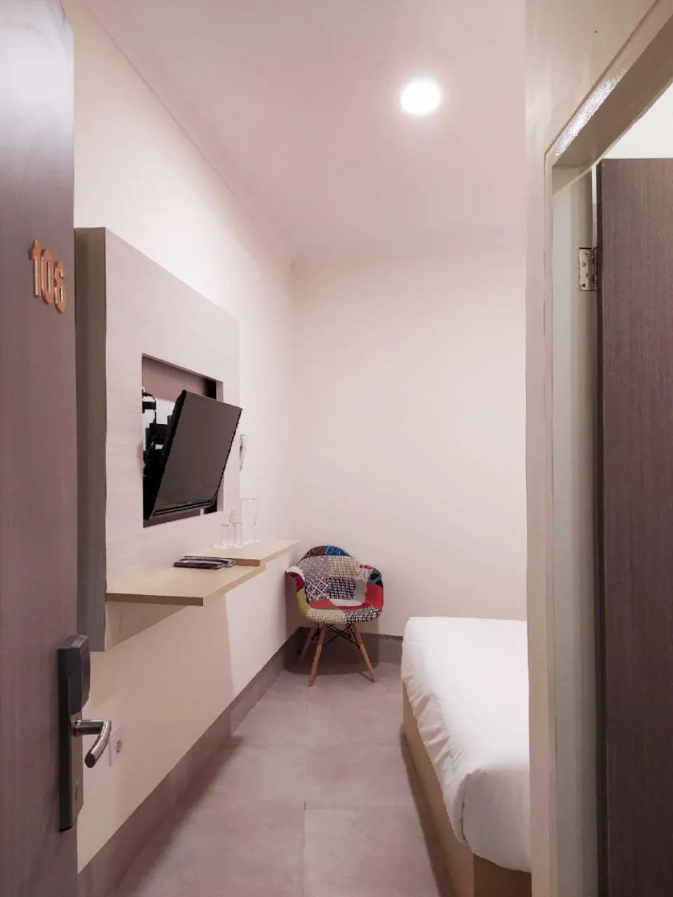 Bed in Front One Residence Syariah Mampang