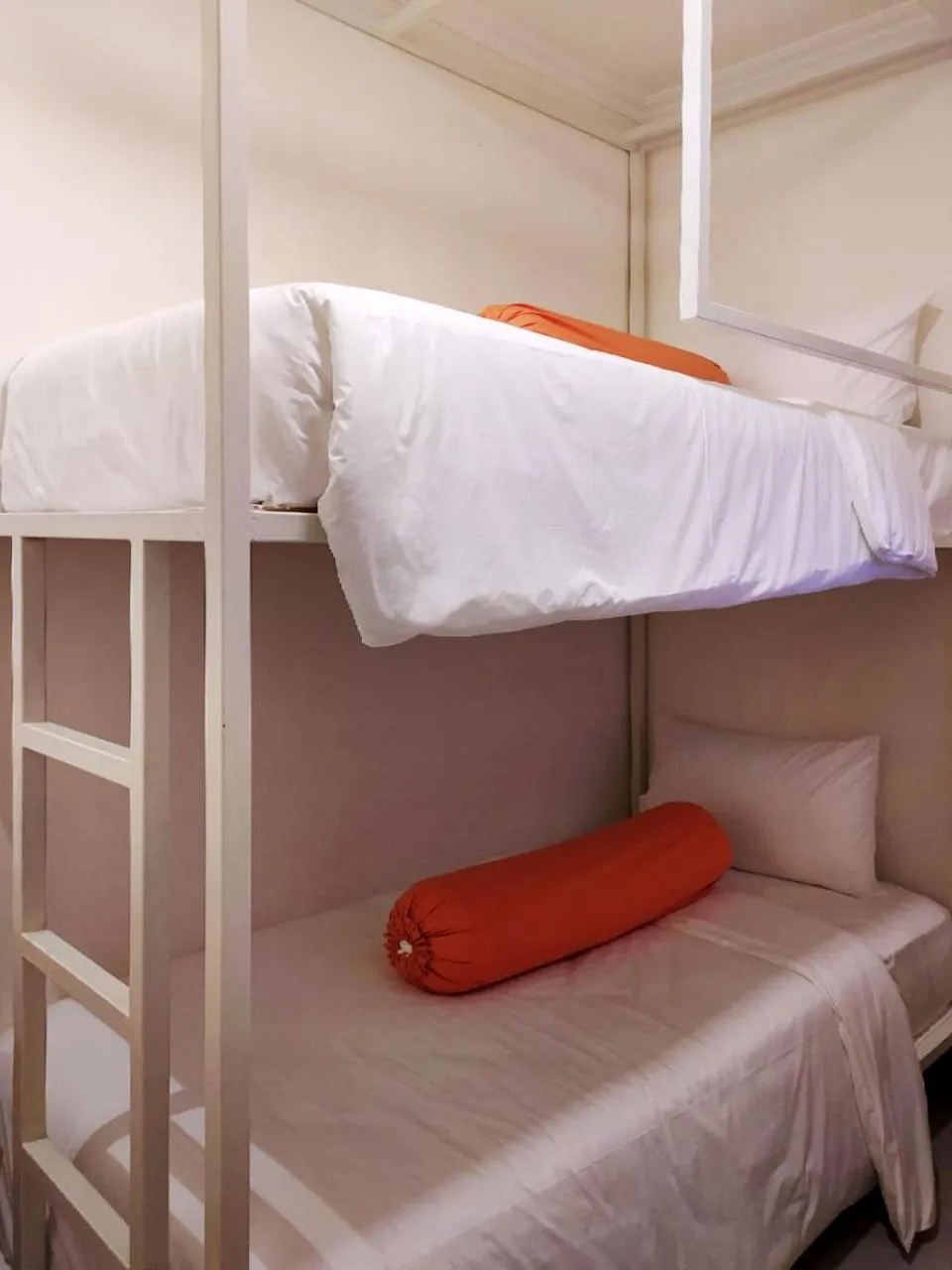 Bed in Front One Residence Syariah Mampang