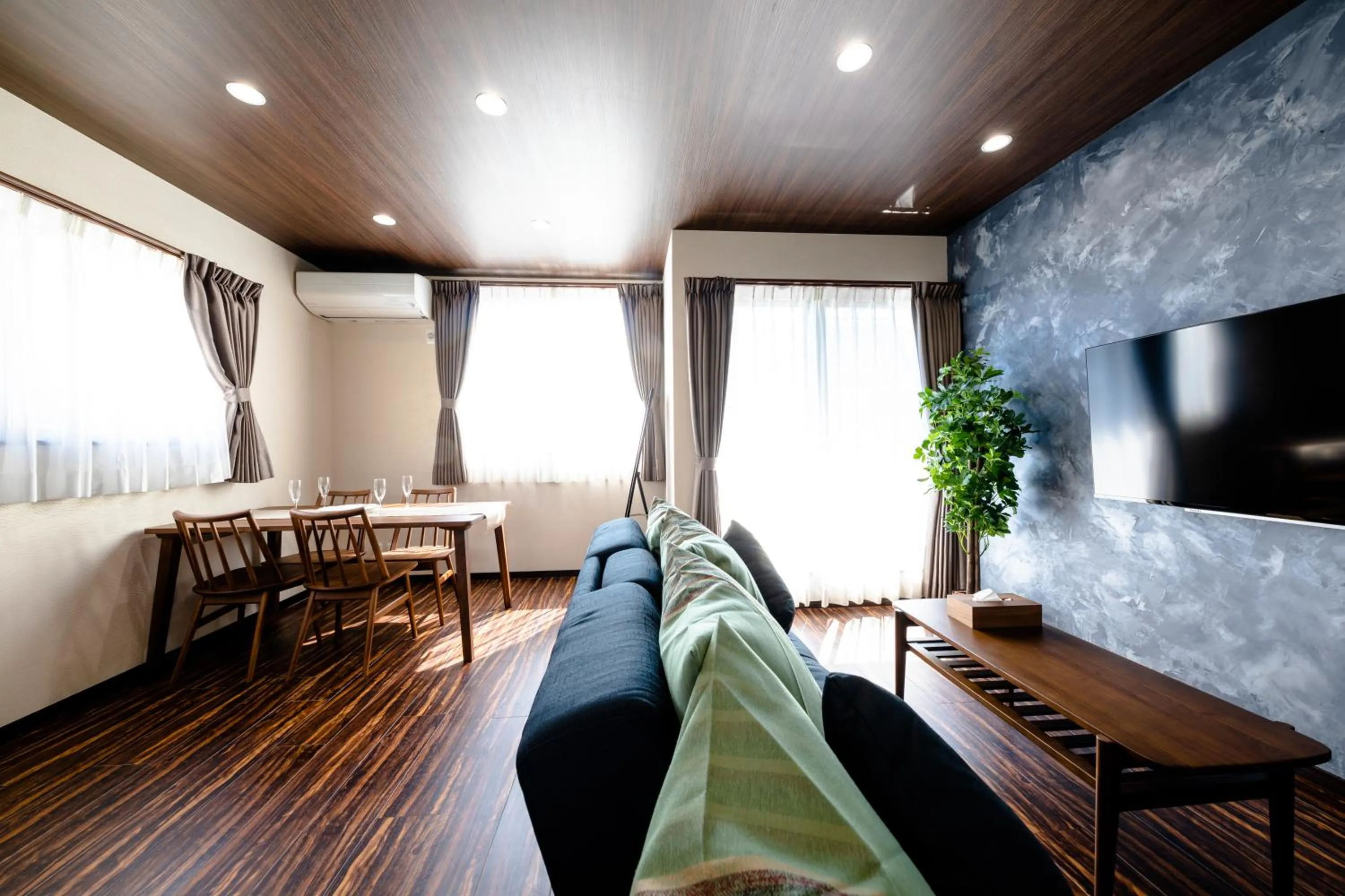 TV and multimedia, Bed in 22 ORIYA Mt Fuji -錦NISHIKI-