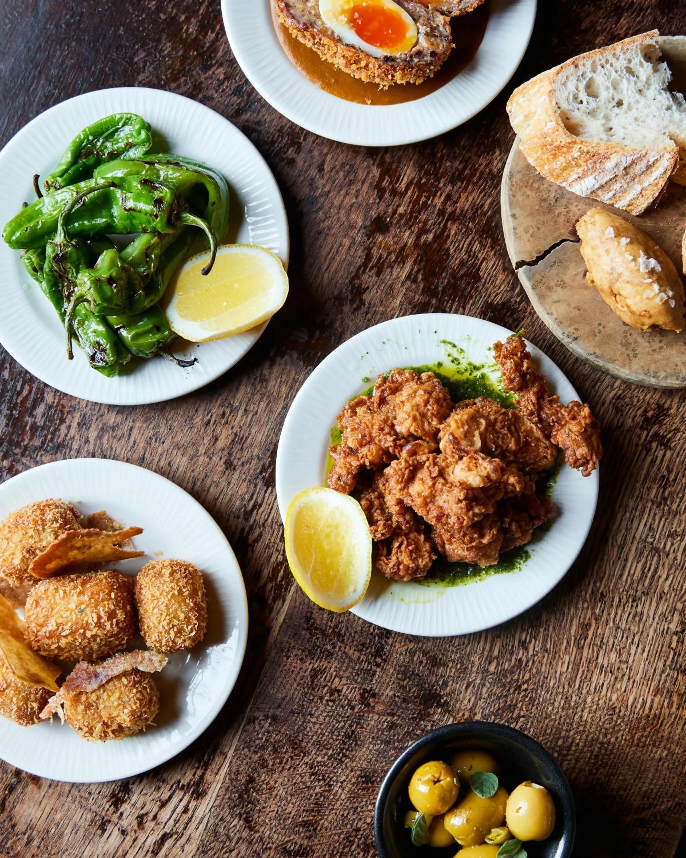 Dinner in The Harcourt Arms