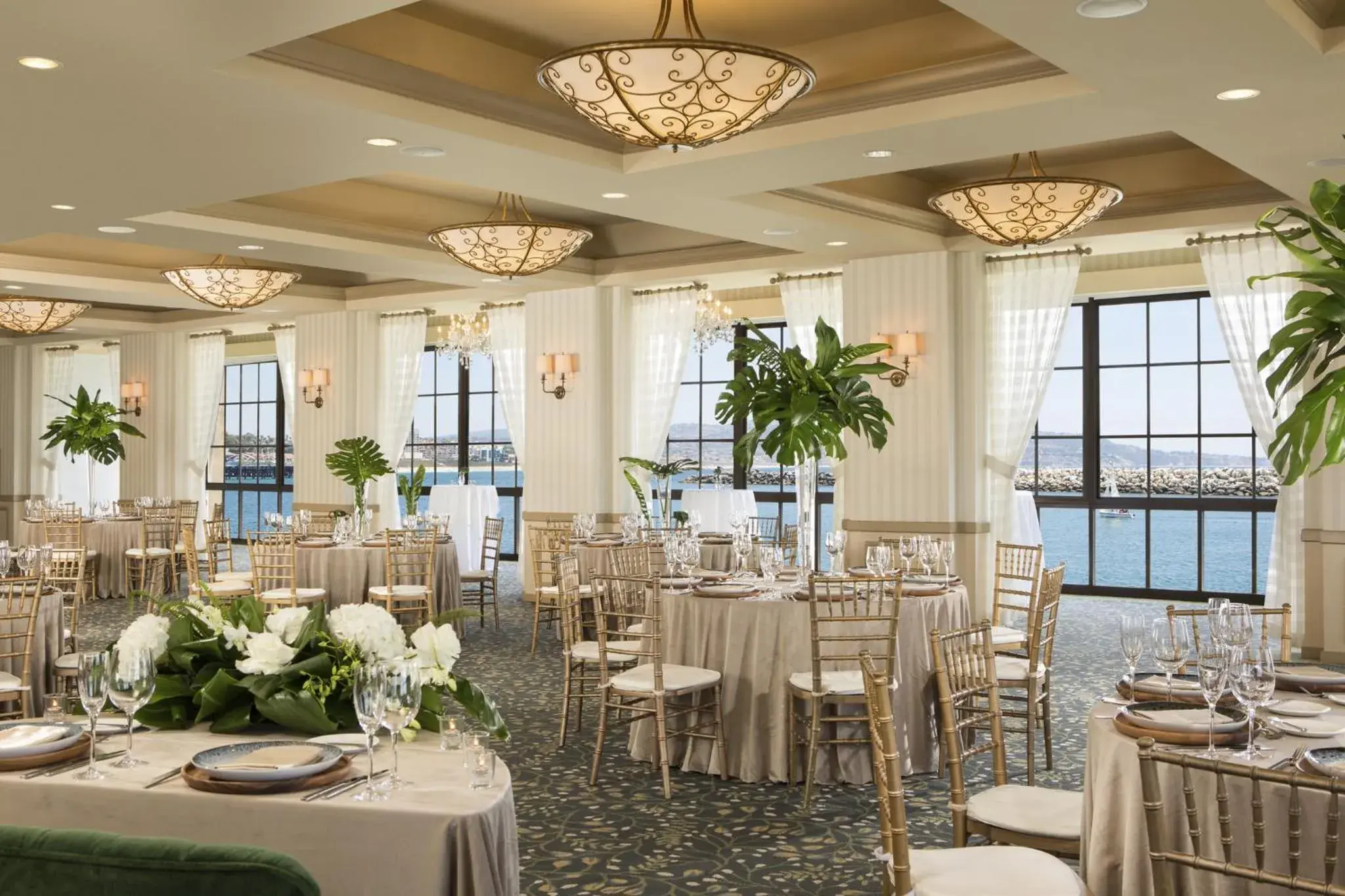 Banquet/Function facilities, Restaurant/Places to Eat in The Portofino Hotel & Marina