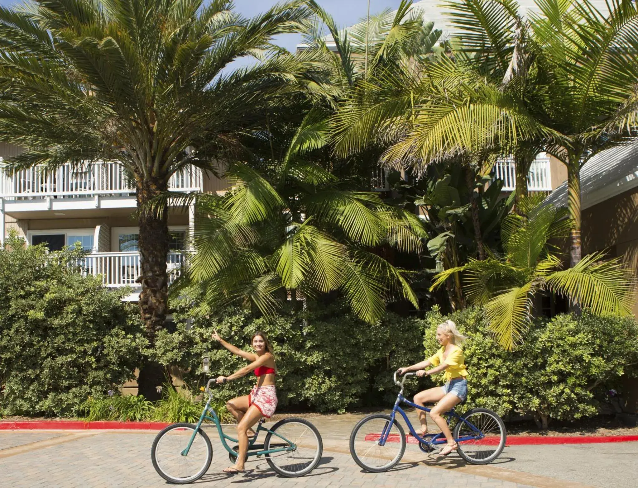 Cycling, Garden in The Portofino Hotel & Marina