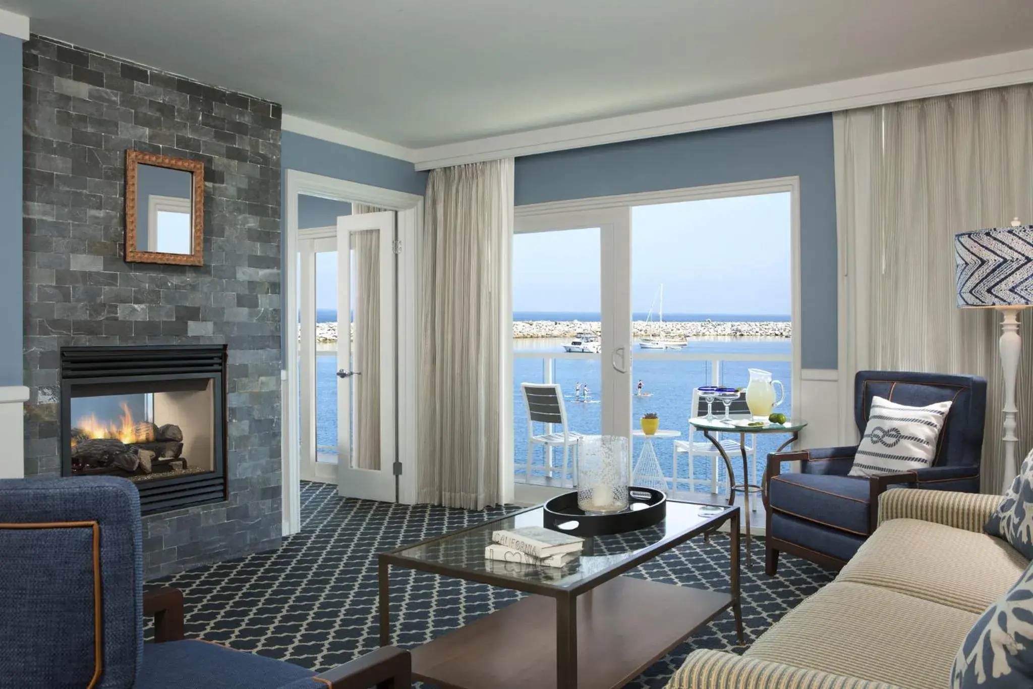 Living room, Seating Area in The Portofino Hotel & Marina
