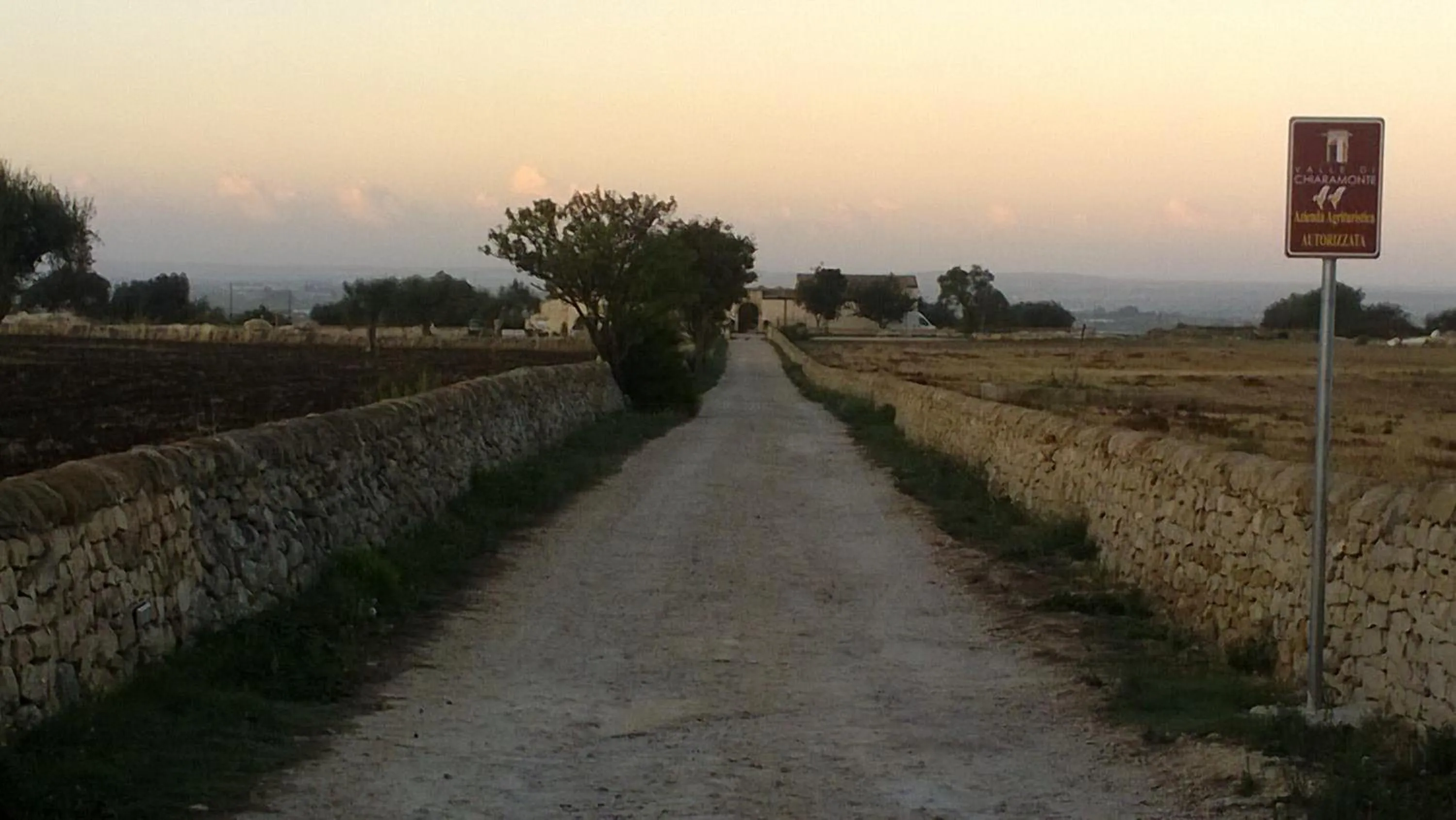 Area and facilities in Agriturismo Valle di Chiaramonte