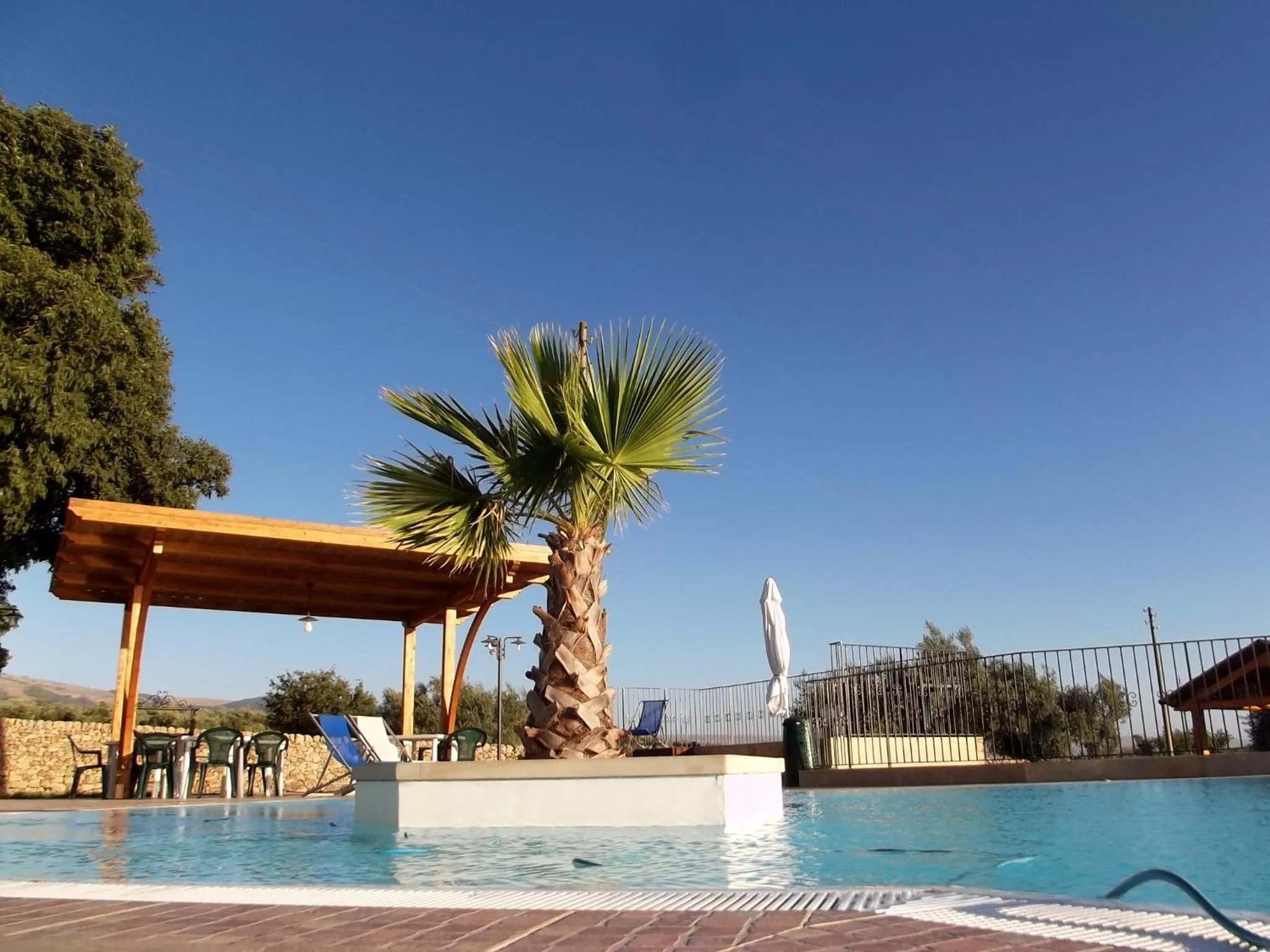 Swimming pool in Agriturismo Valle di Chiaramonte