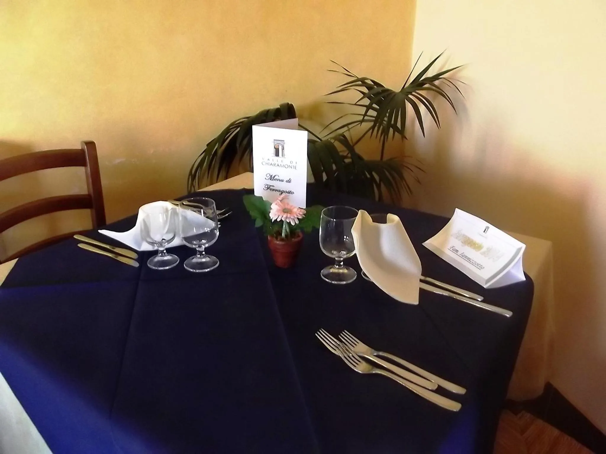 Restaurant/places to eat in Agriturismo Valle di Chiaramonte